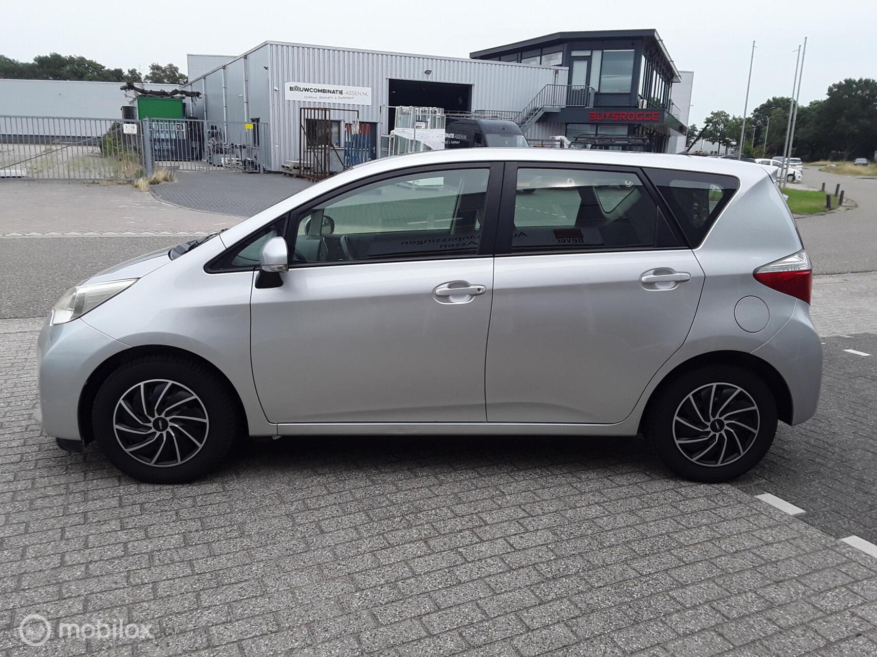 Foto van Toyota Toyota Verso-s