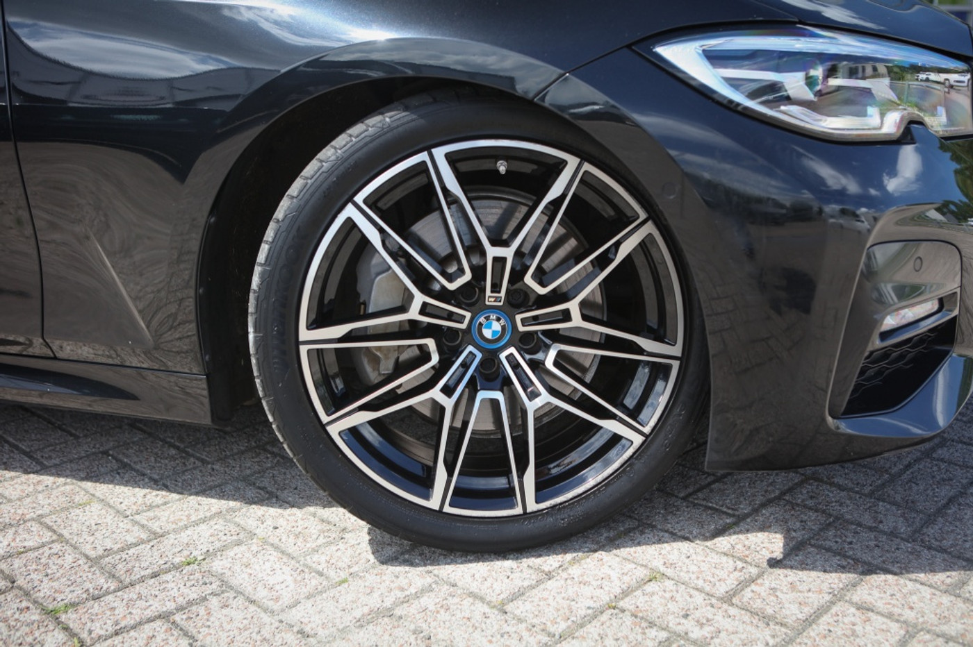 Foto van BMW 330e