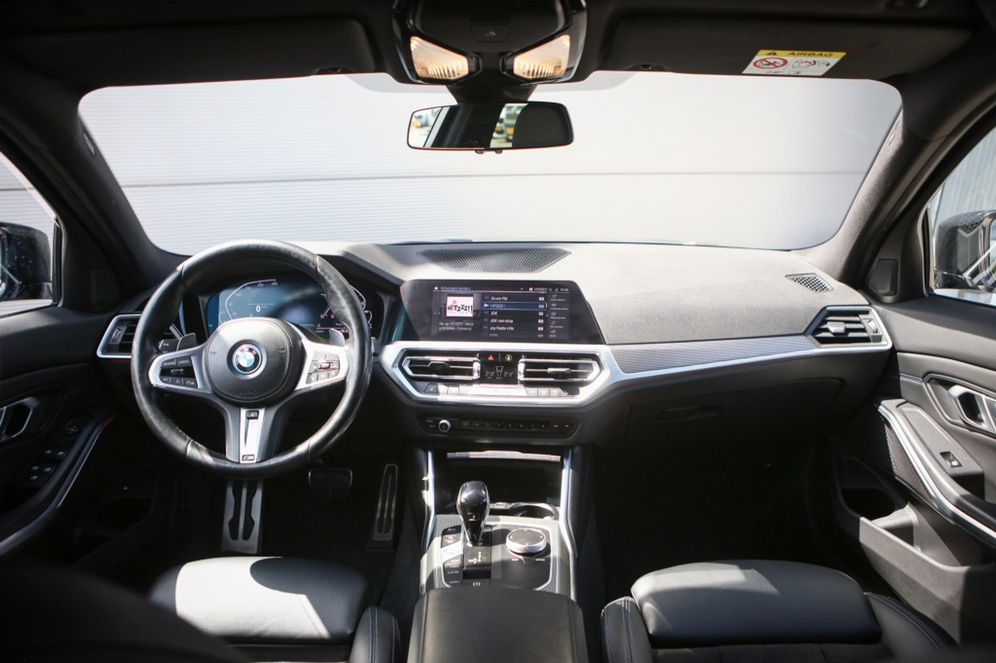 Foto van BMW 330e