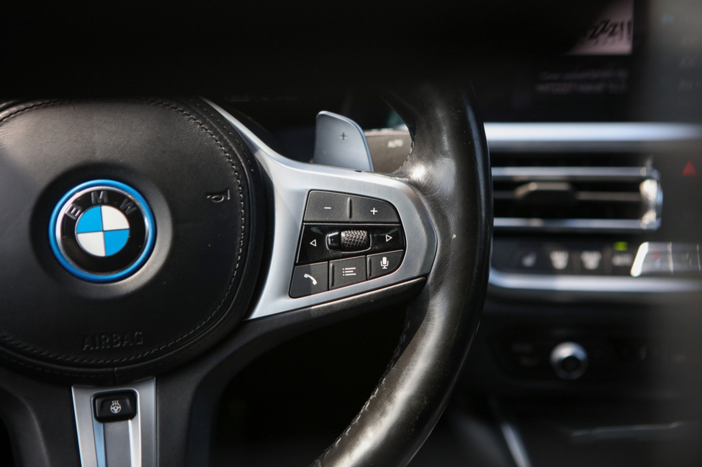 Foto van BMW 330e