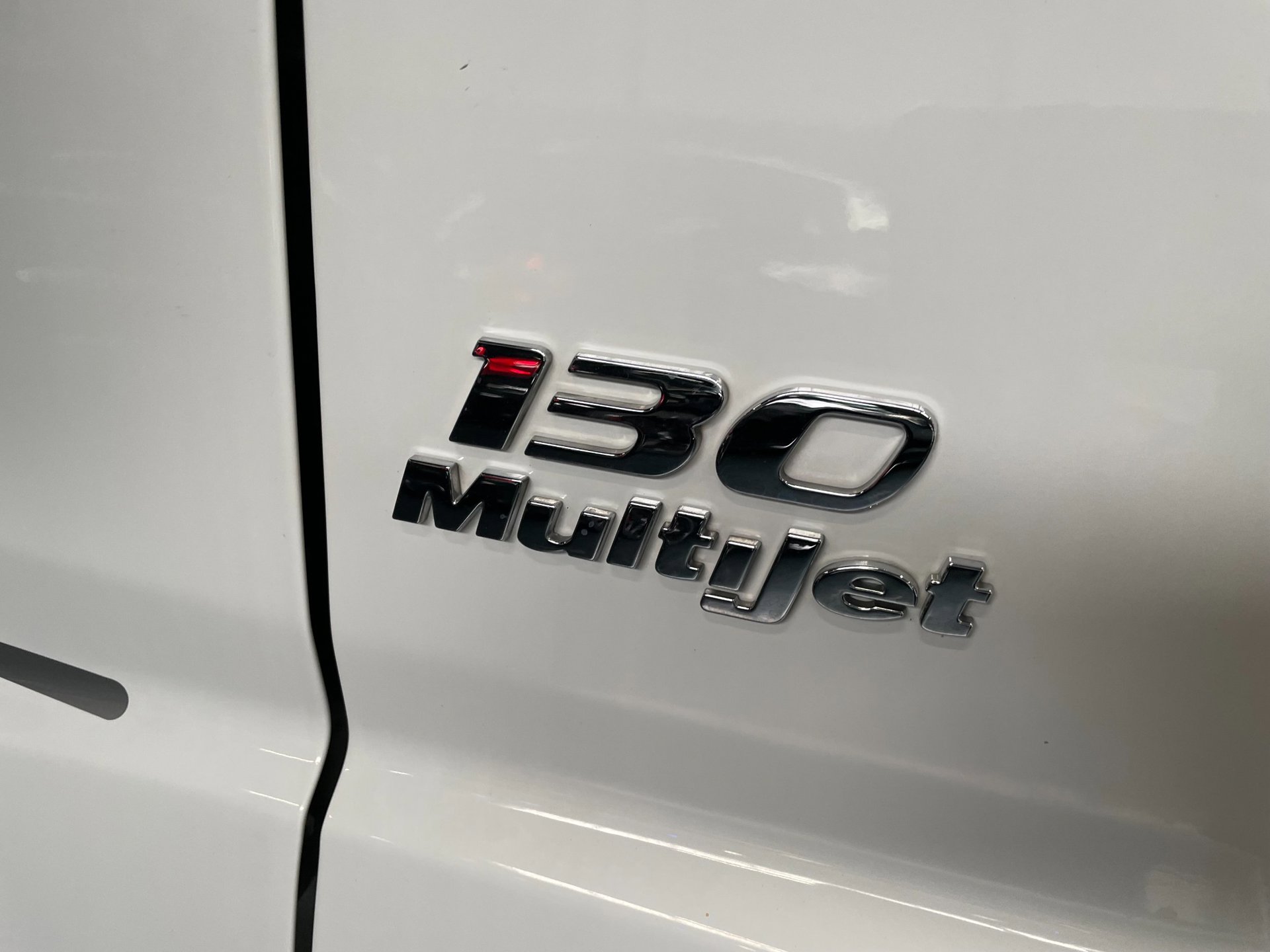 Foto van MC Louis M700