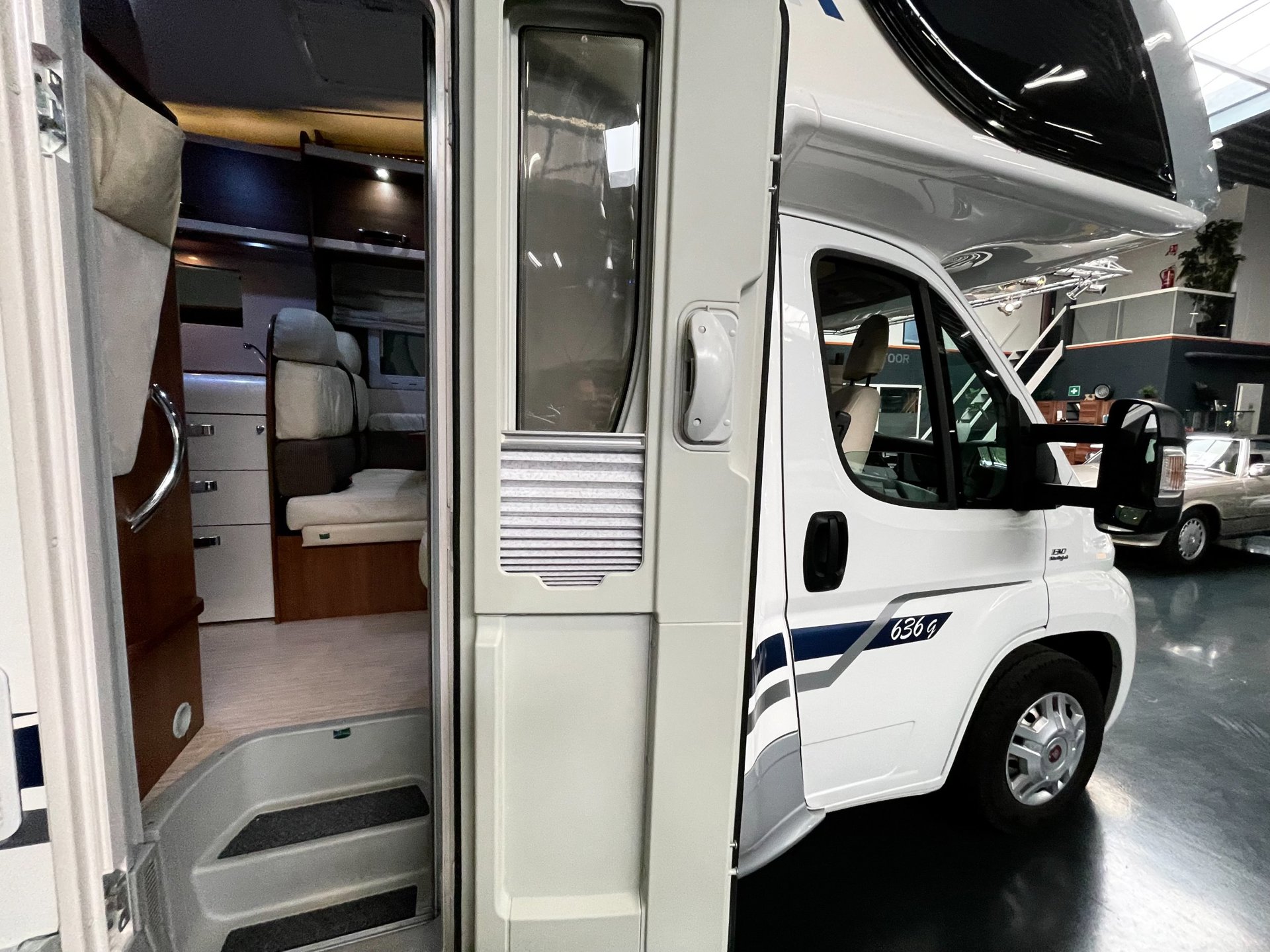 Foto van MC Louis M700