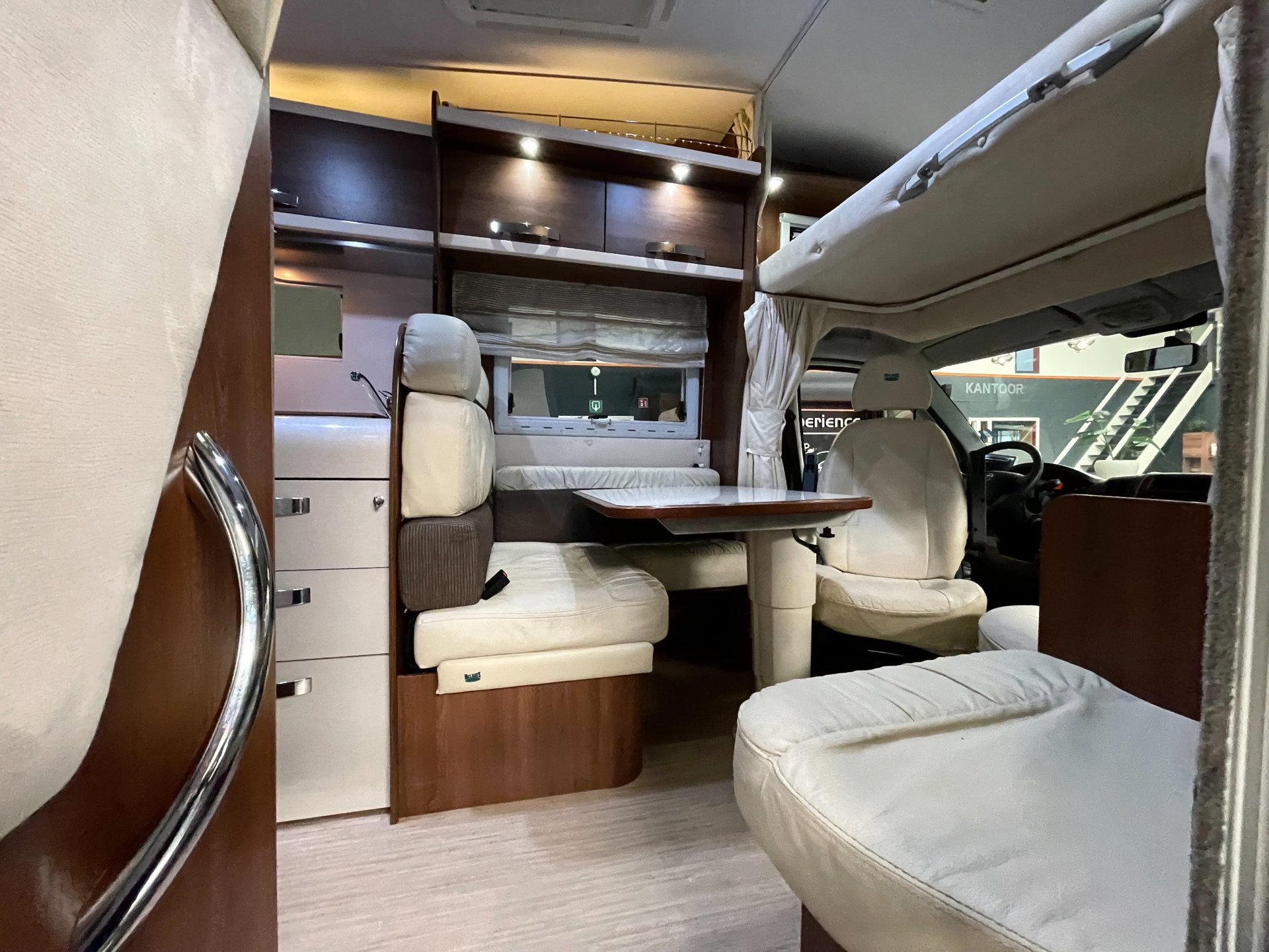 Foto van MC Louis M700