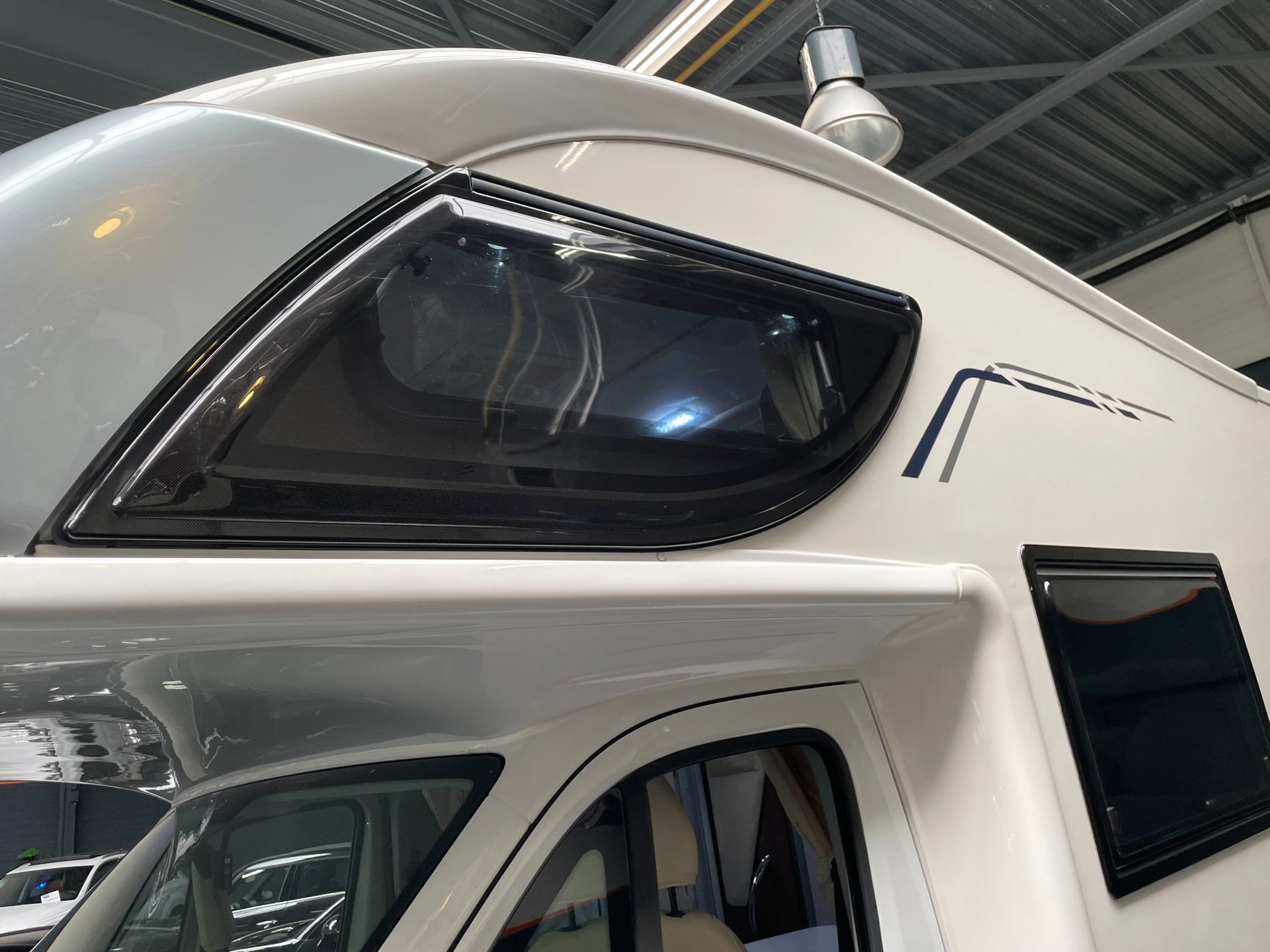 Foto van MC Louis M700