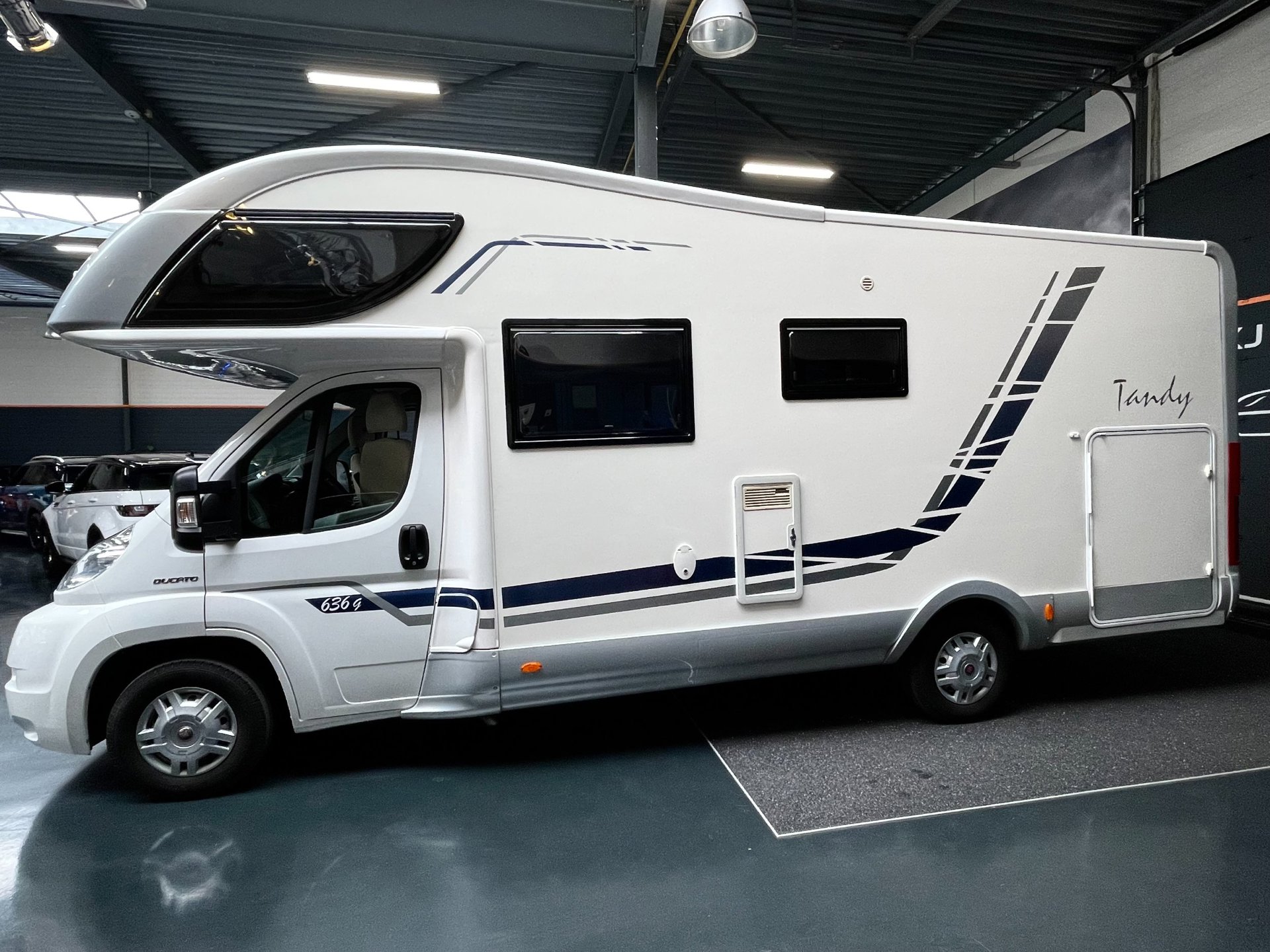 Foto van MC Louis M700