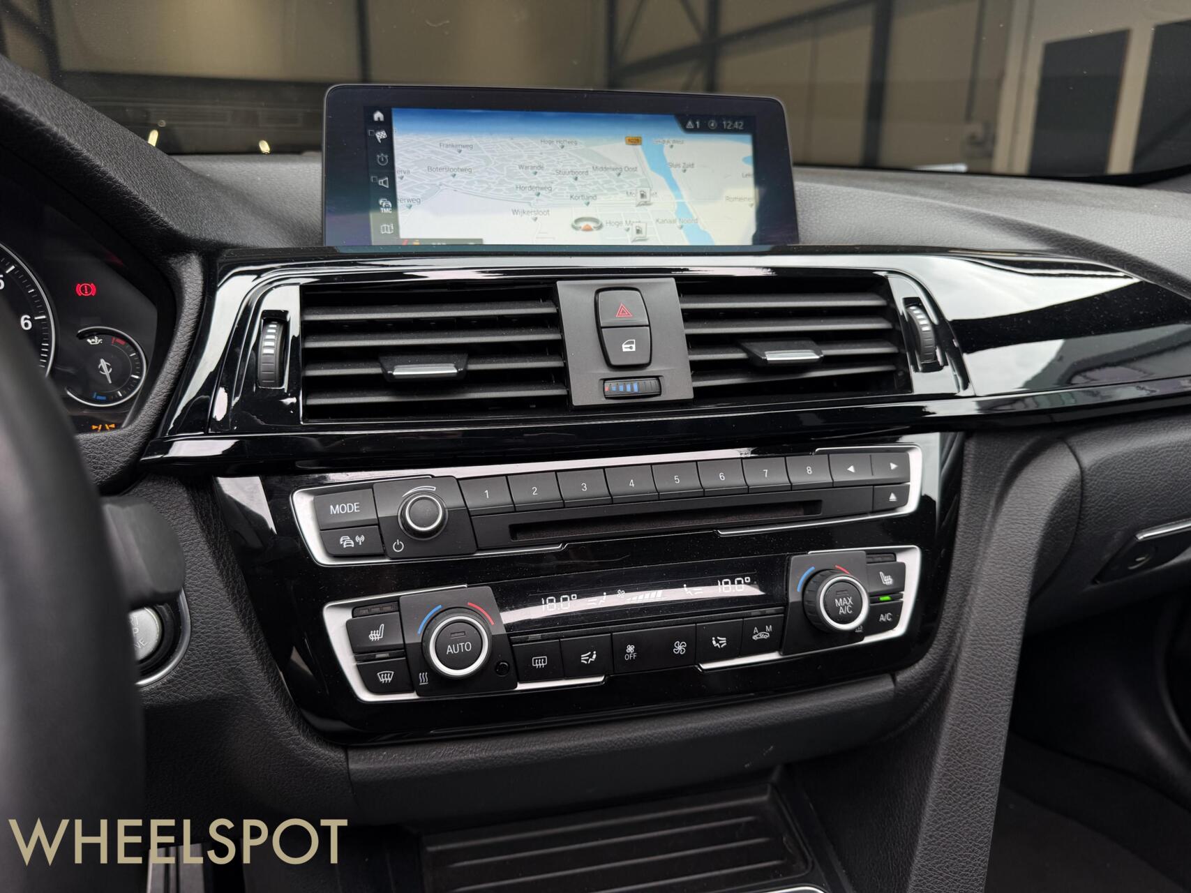 Foto van BMW 320i