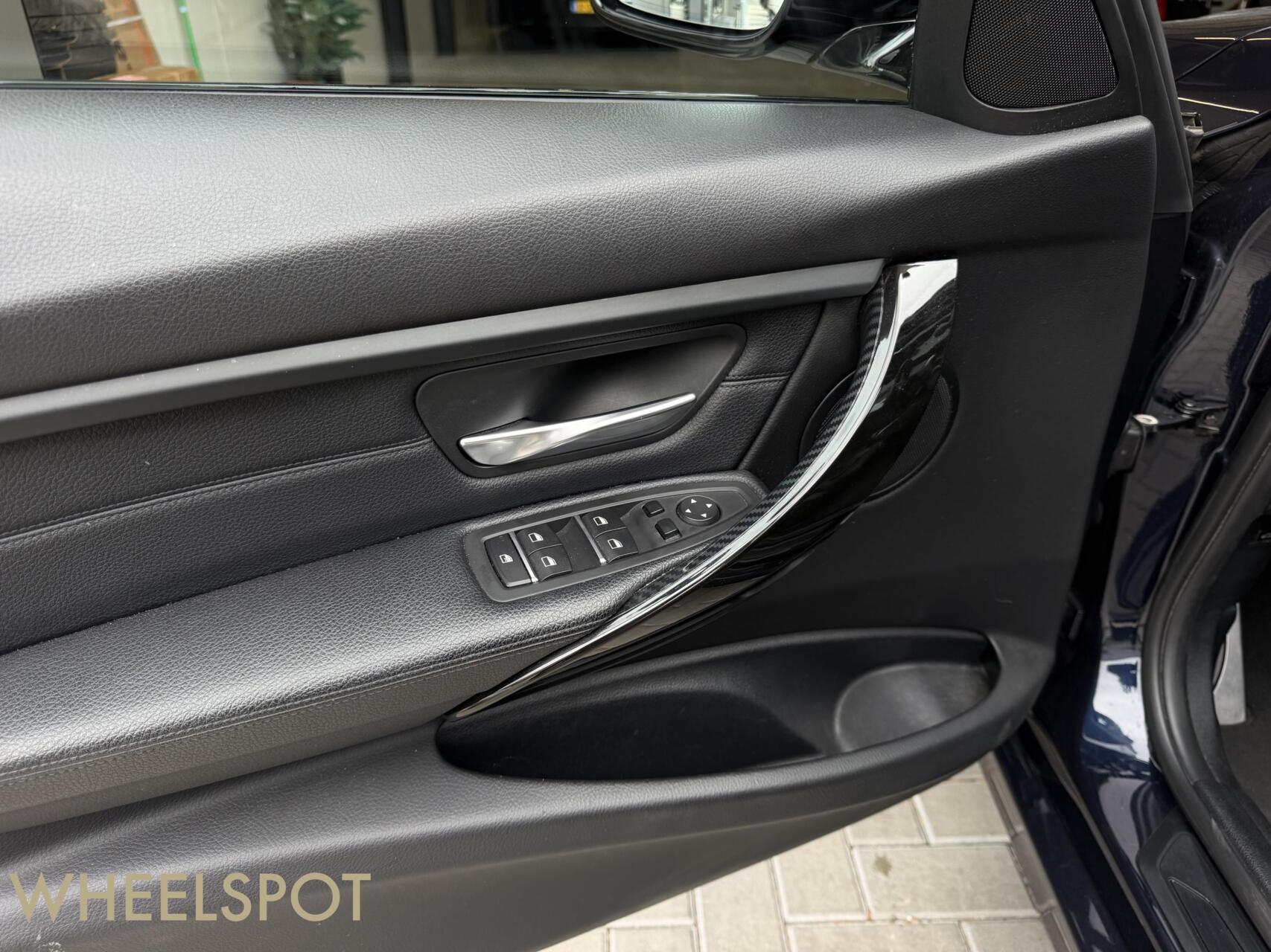 Foto van BMW 320i