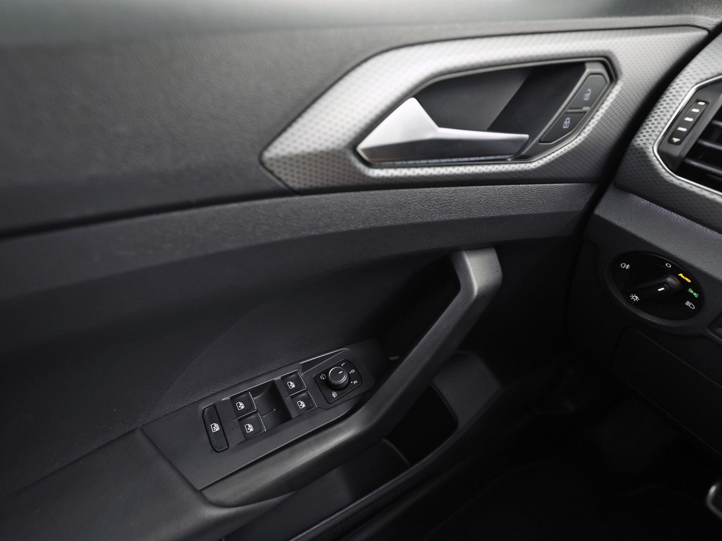 Foto van Volkswagen T-cross