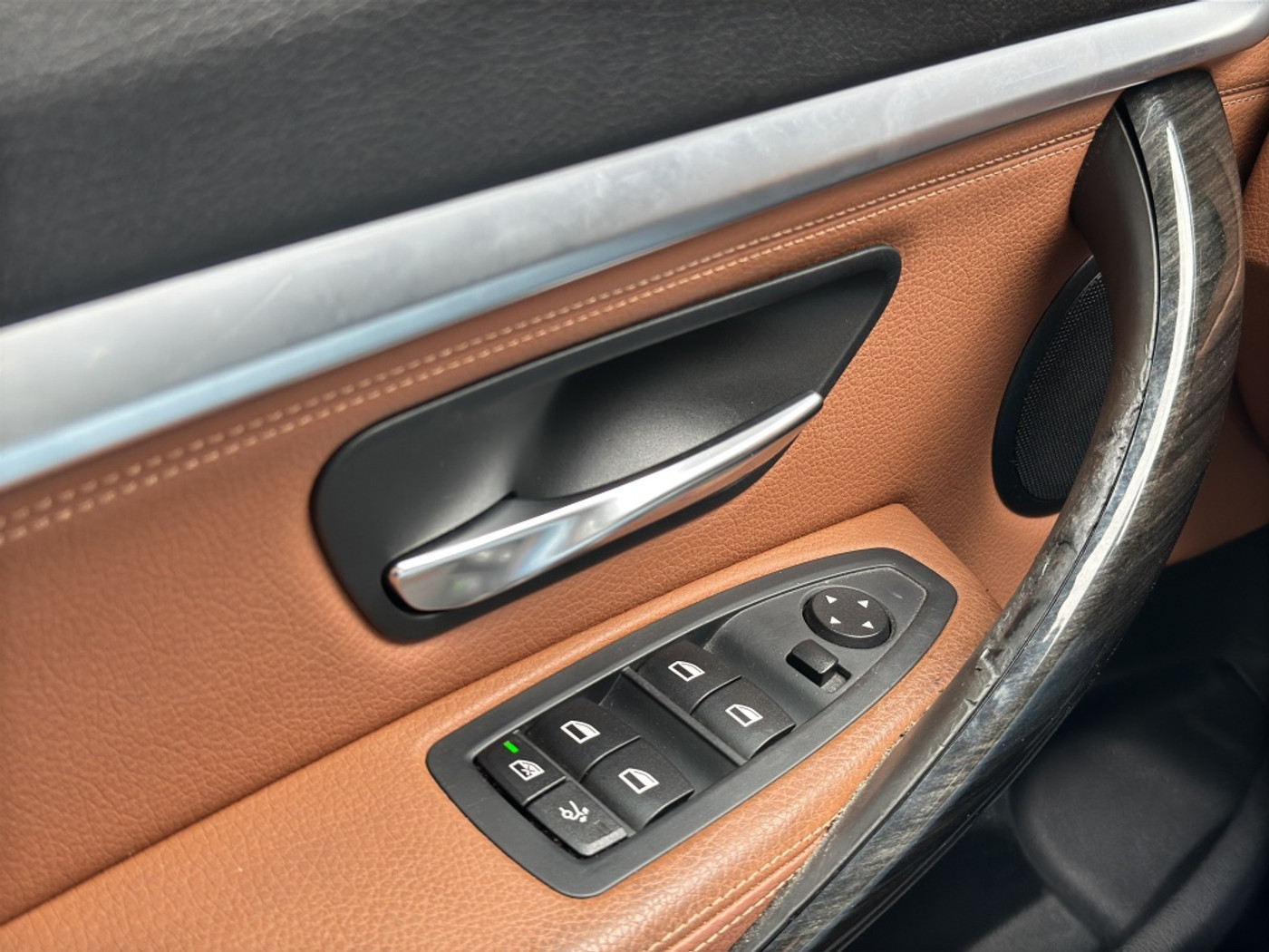 Foto van BMW 320i