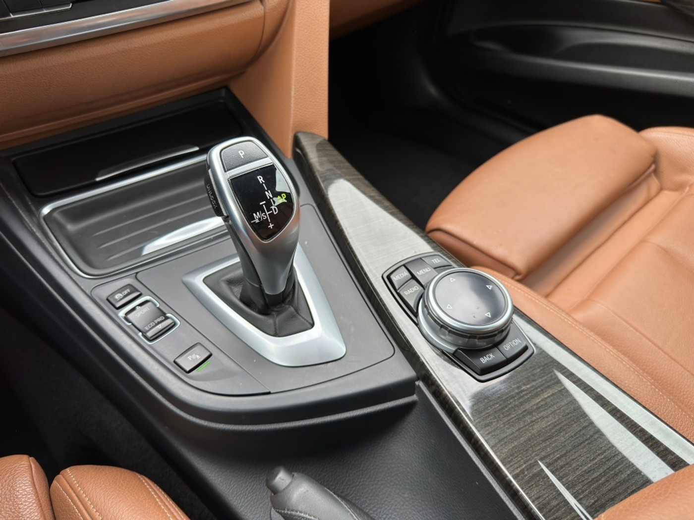Foto van BMW 320i
