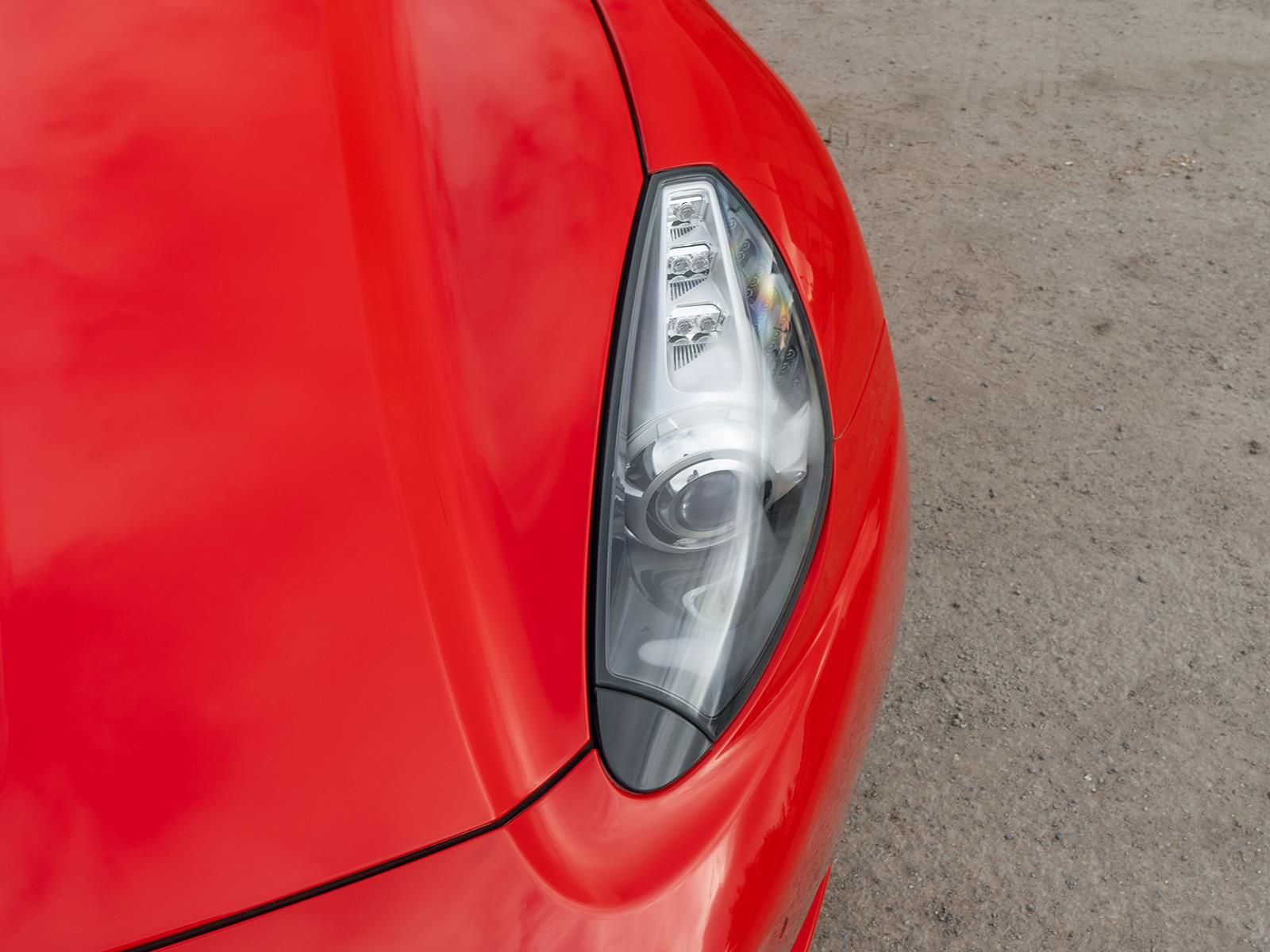 Foto van Ferrari California