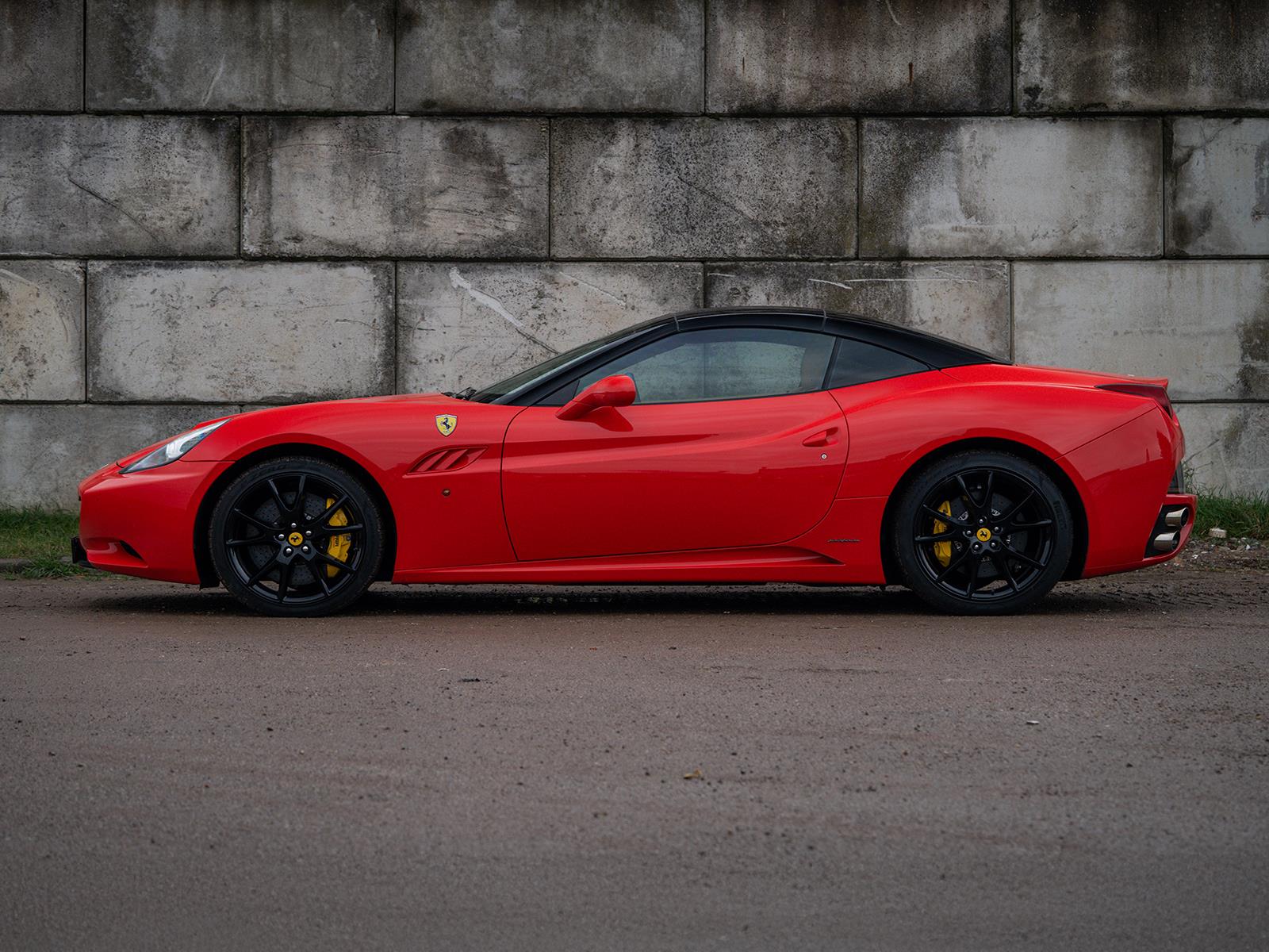 Foto van Ferrari California