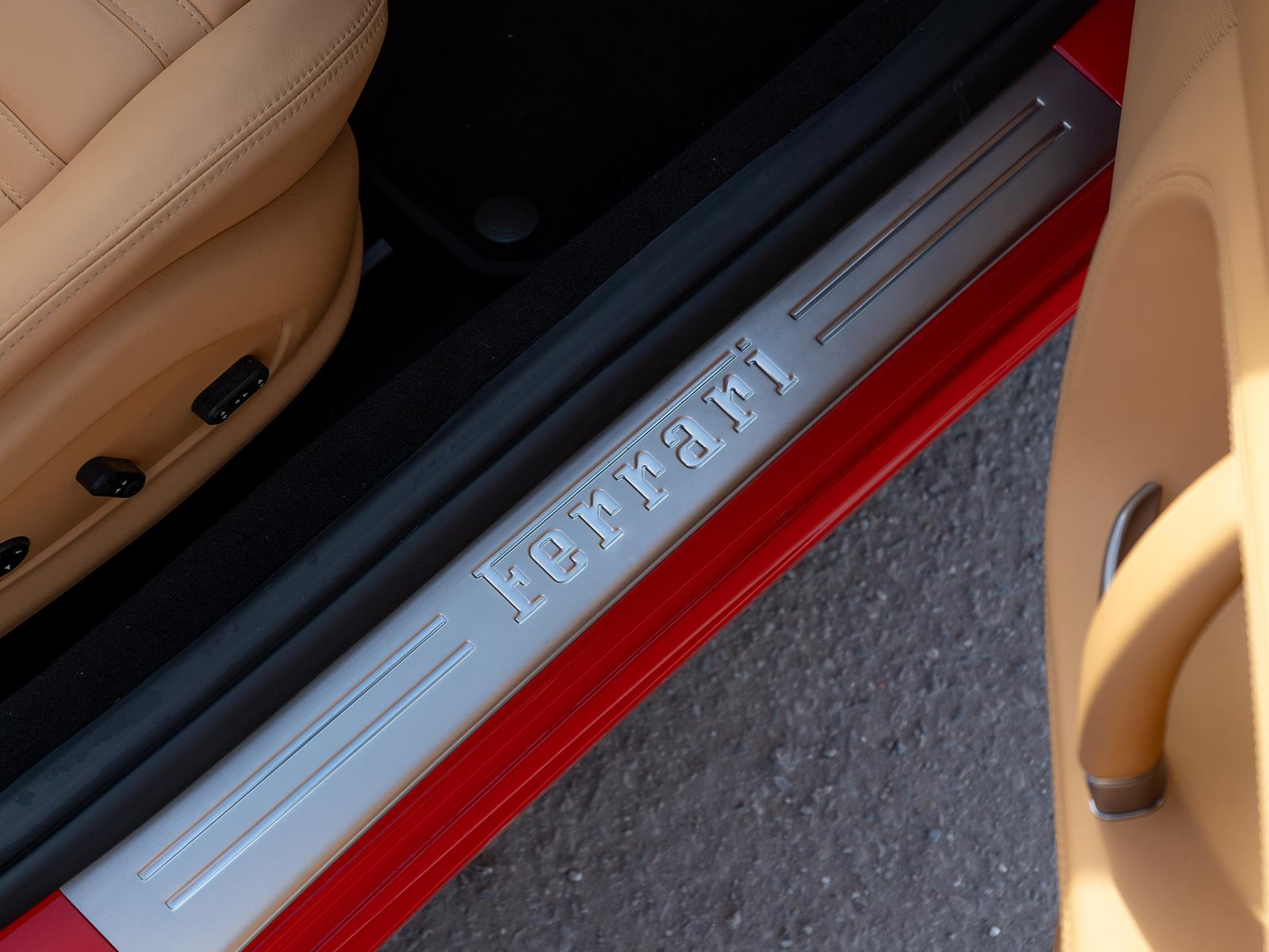 Foto van Ferrari California