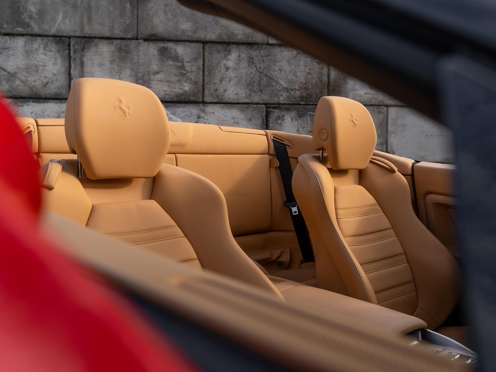 Foto van Ferrari California