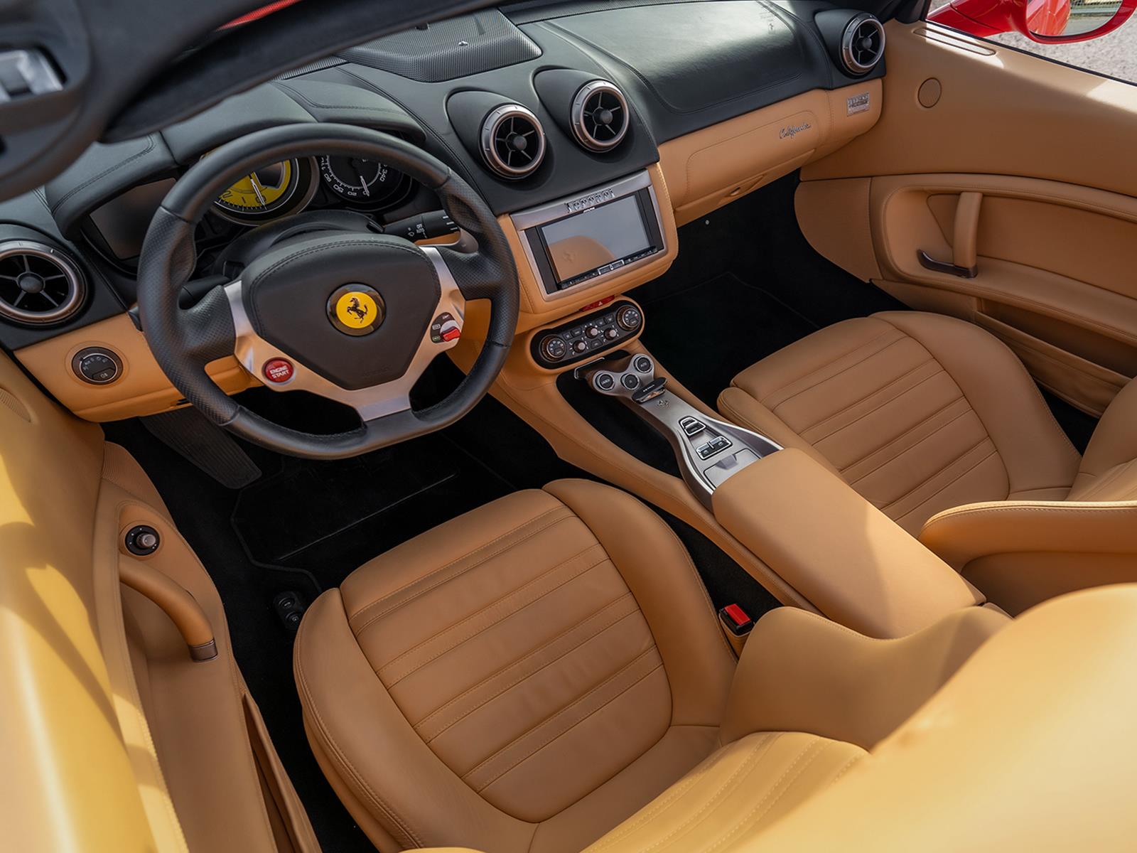 Foto van Ferrari California