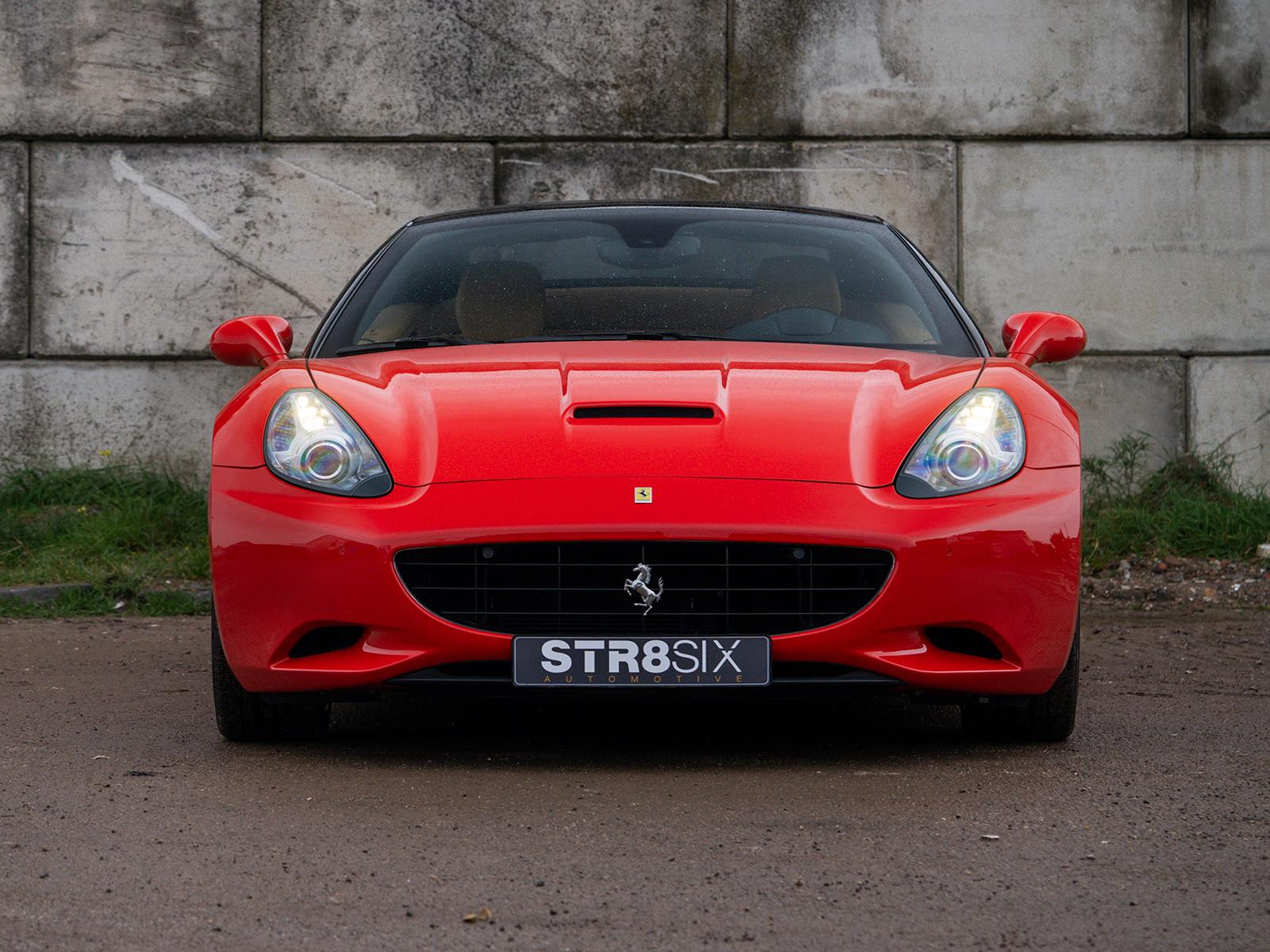 Foto van Ferrari California