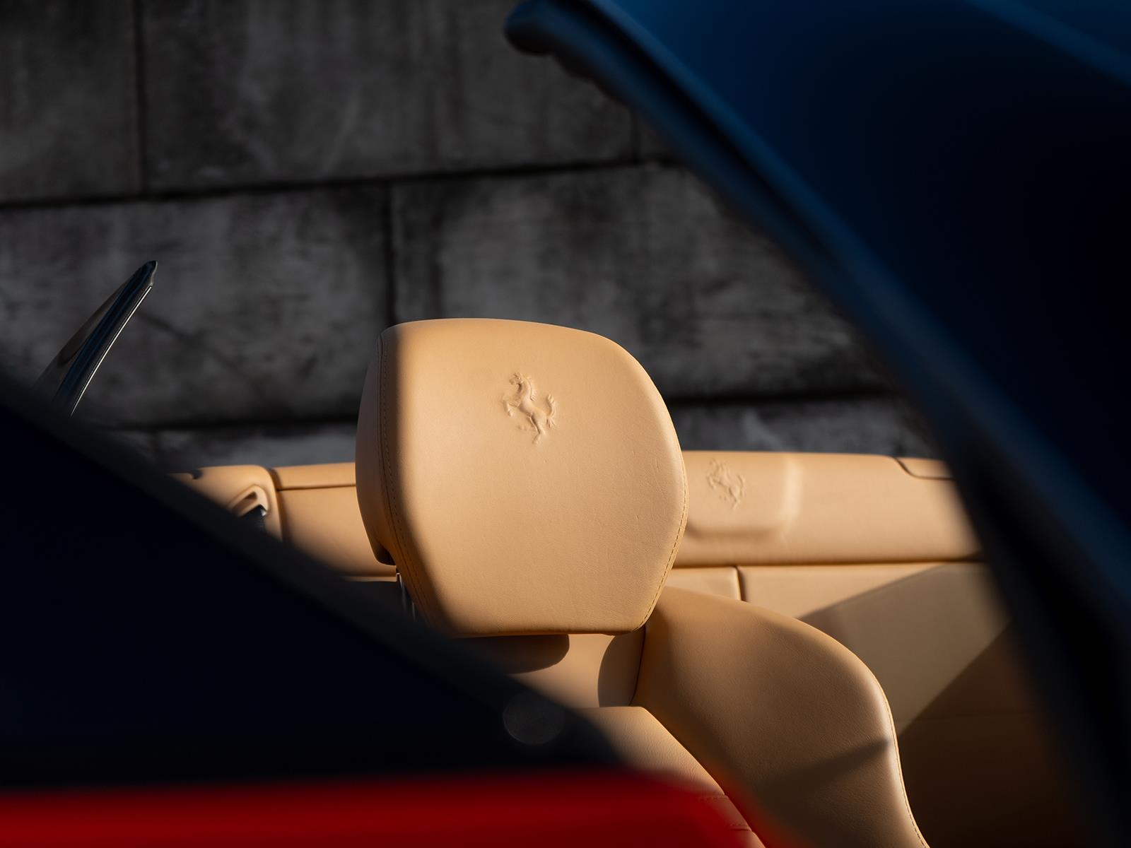 Foto van Ferrari California