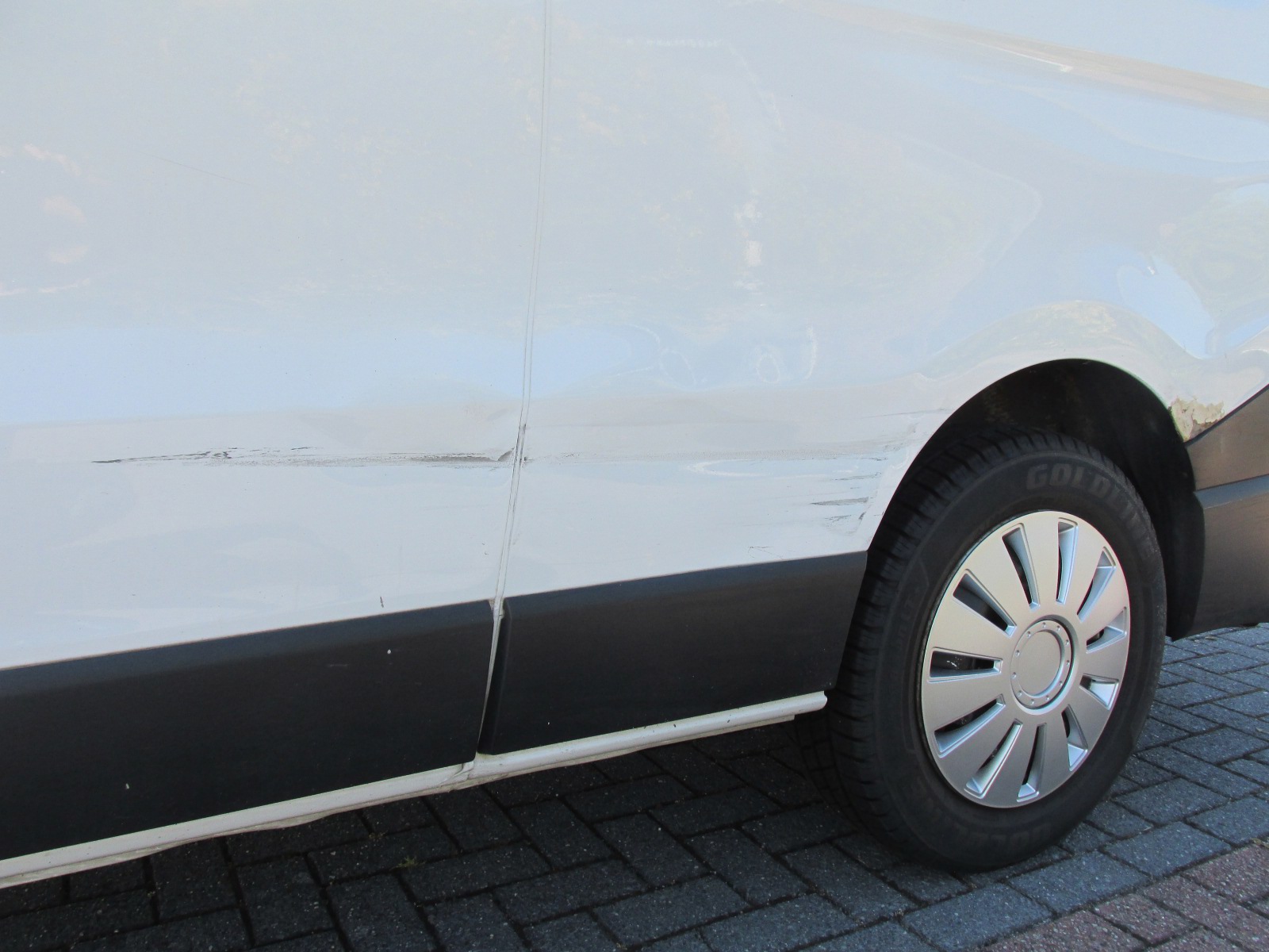 Foto van Opel Vivaro-b