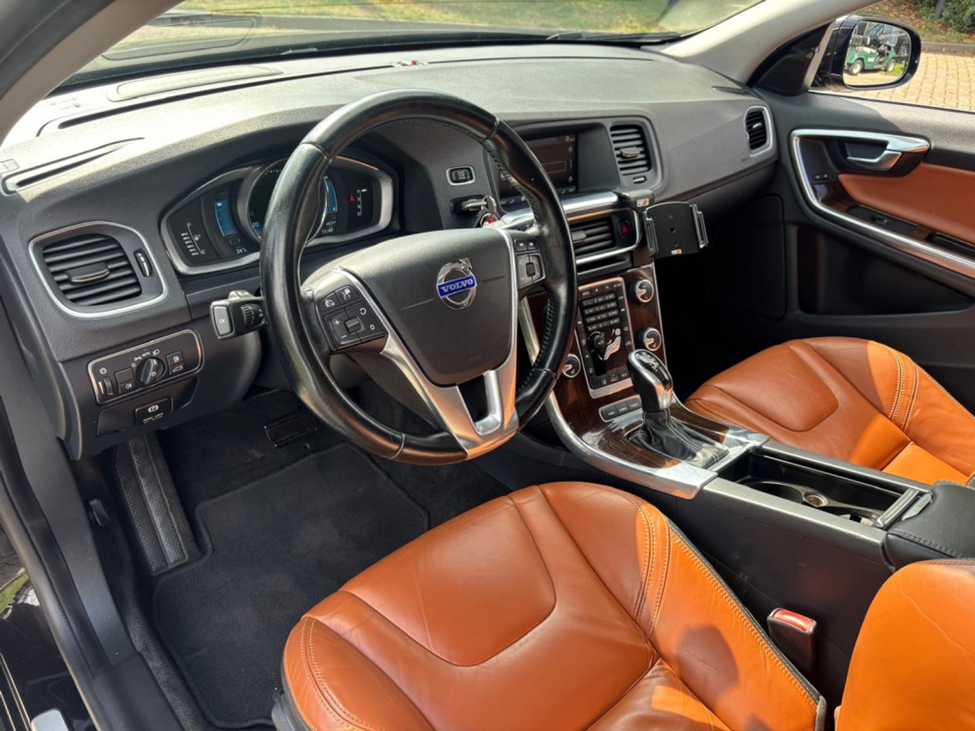 Foto van Volvo V60 Plug In Hybrid