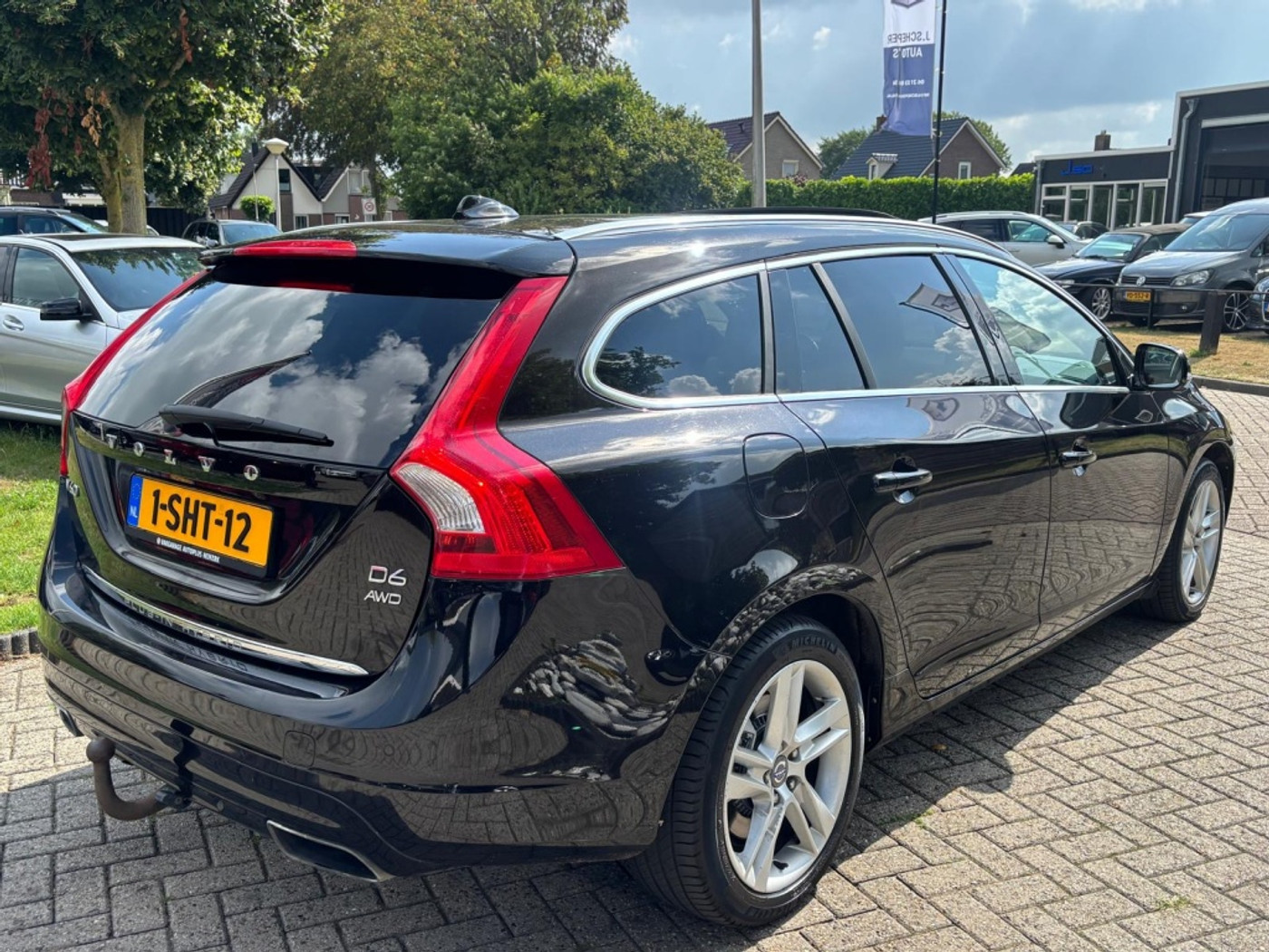 Foto van Volvo V60 Plug In Hybrid