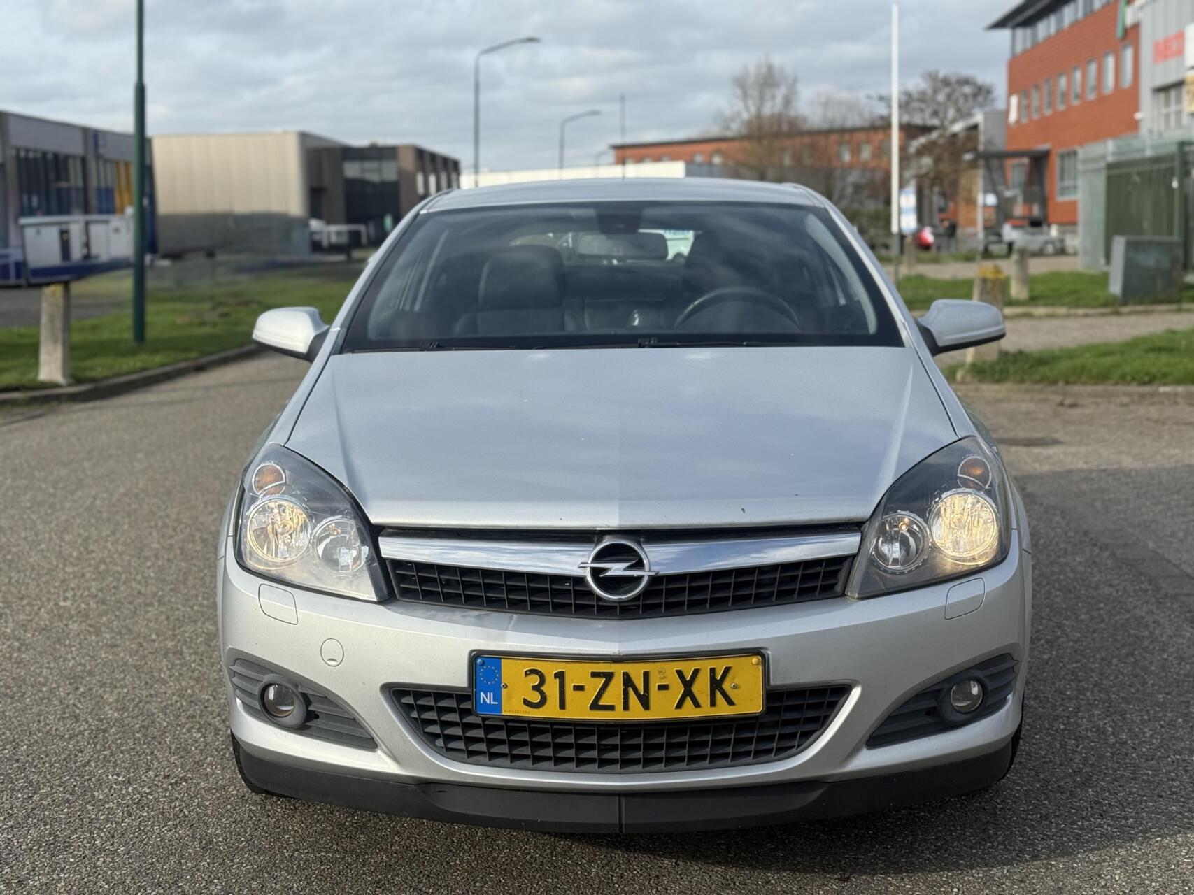 Foto van Opel Astra GTC