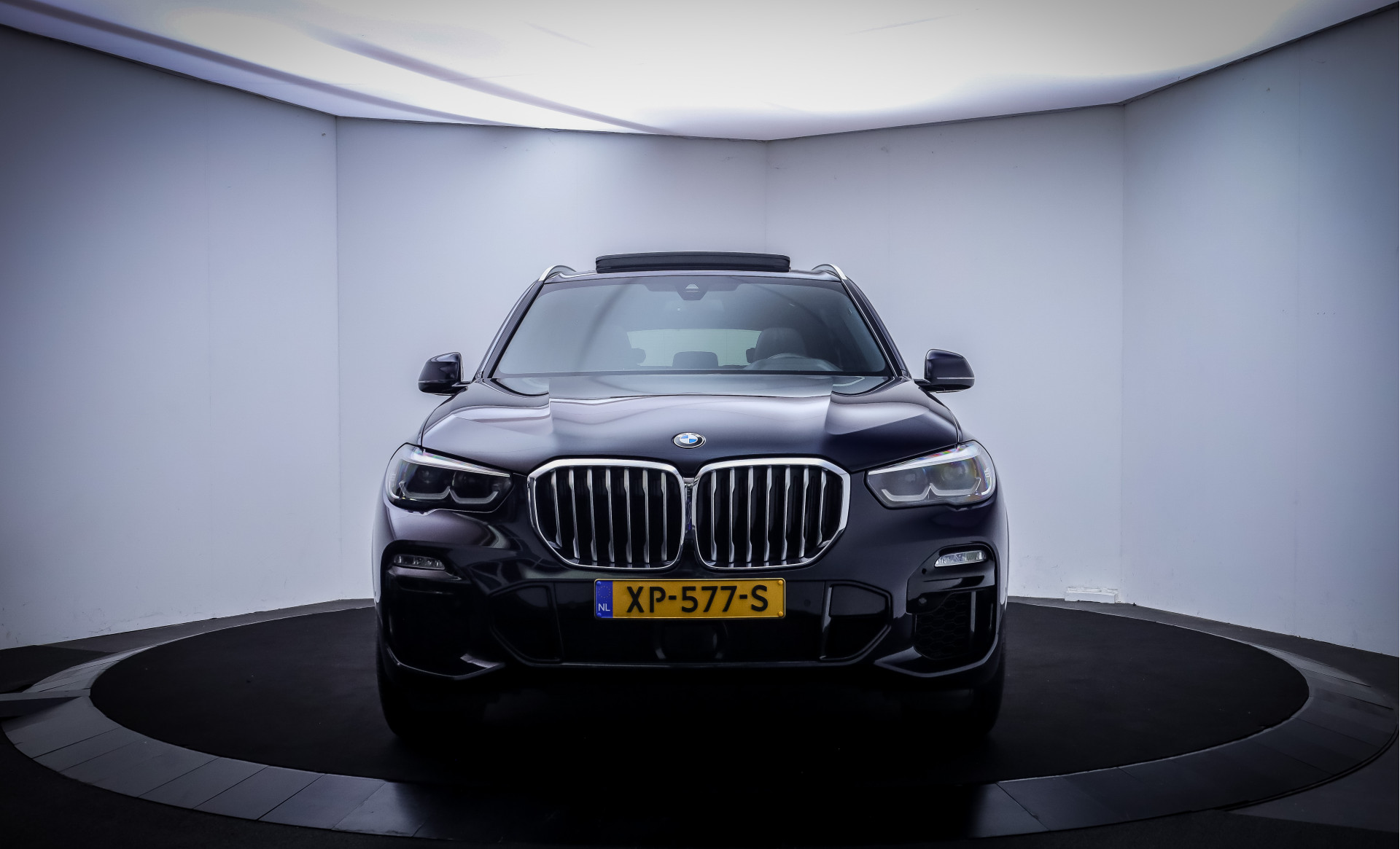 Foto van BMW X5 Xdrive40i
