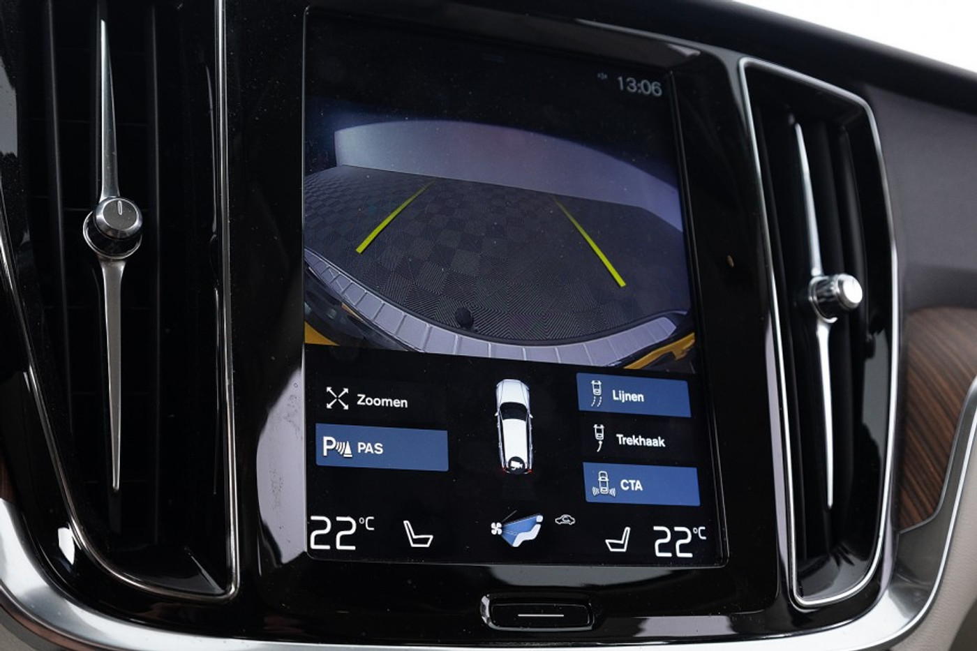 Foto van Volvo V60 Cross Country
