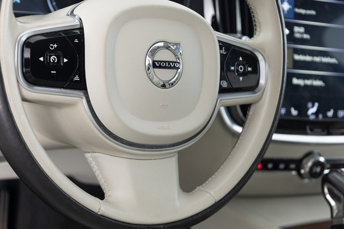 Foto van Volvo V60 Cross Country