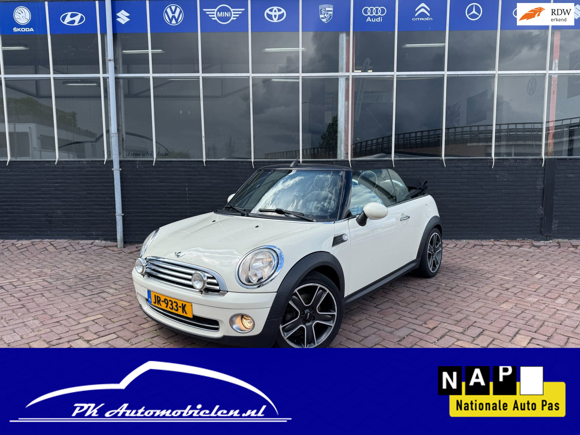 Mini Cooper Cabrio 1.6 Cooper Chili **HOOG OLIEVERBRUIK** 2009 - voorkant