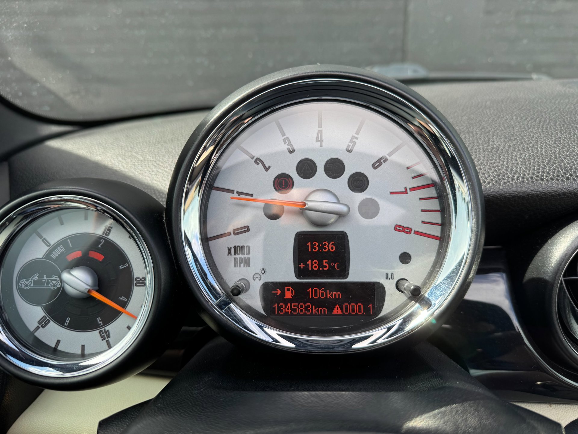 Foto van Mini Cooper Cabrio