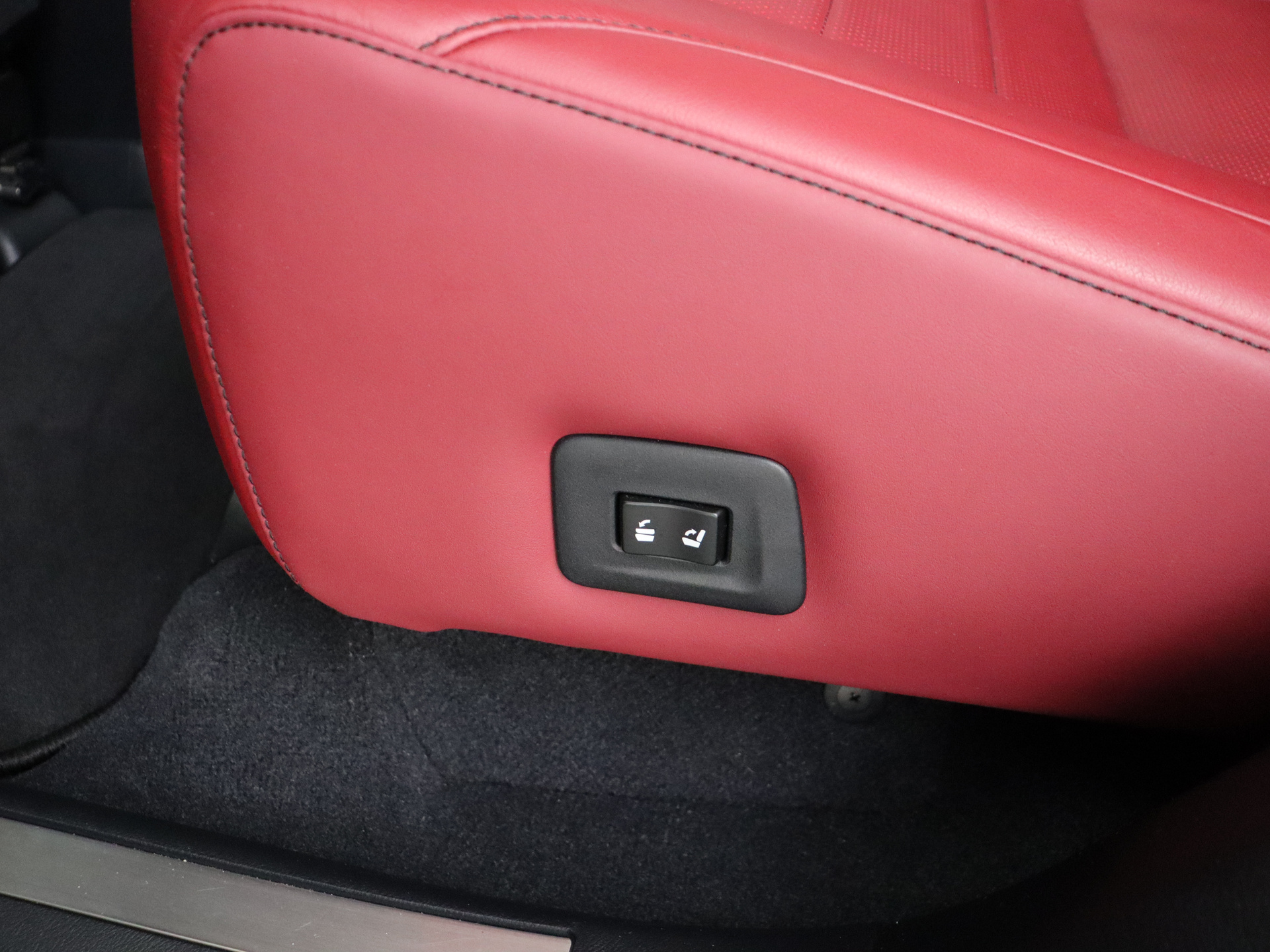 Foto van Lexus Lexus Rx450h