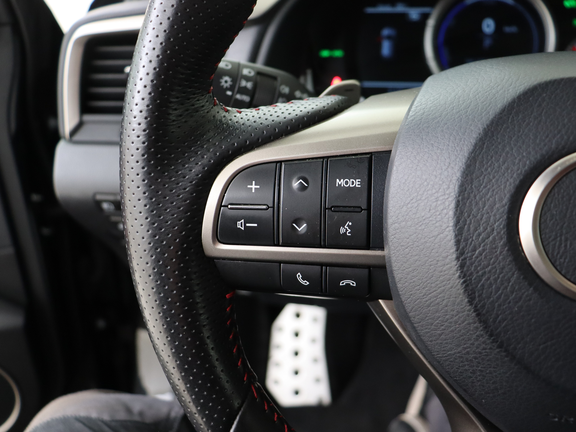Foto van Lexus Lexus Rx450h