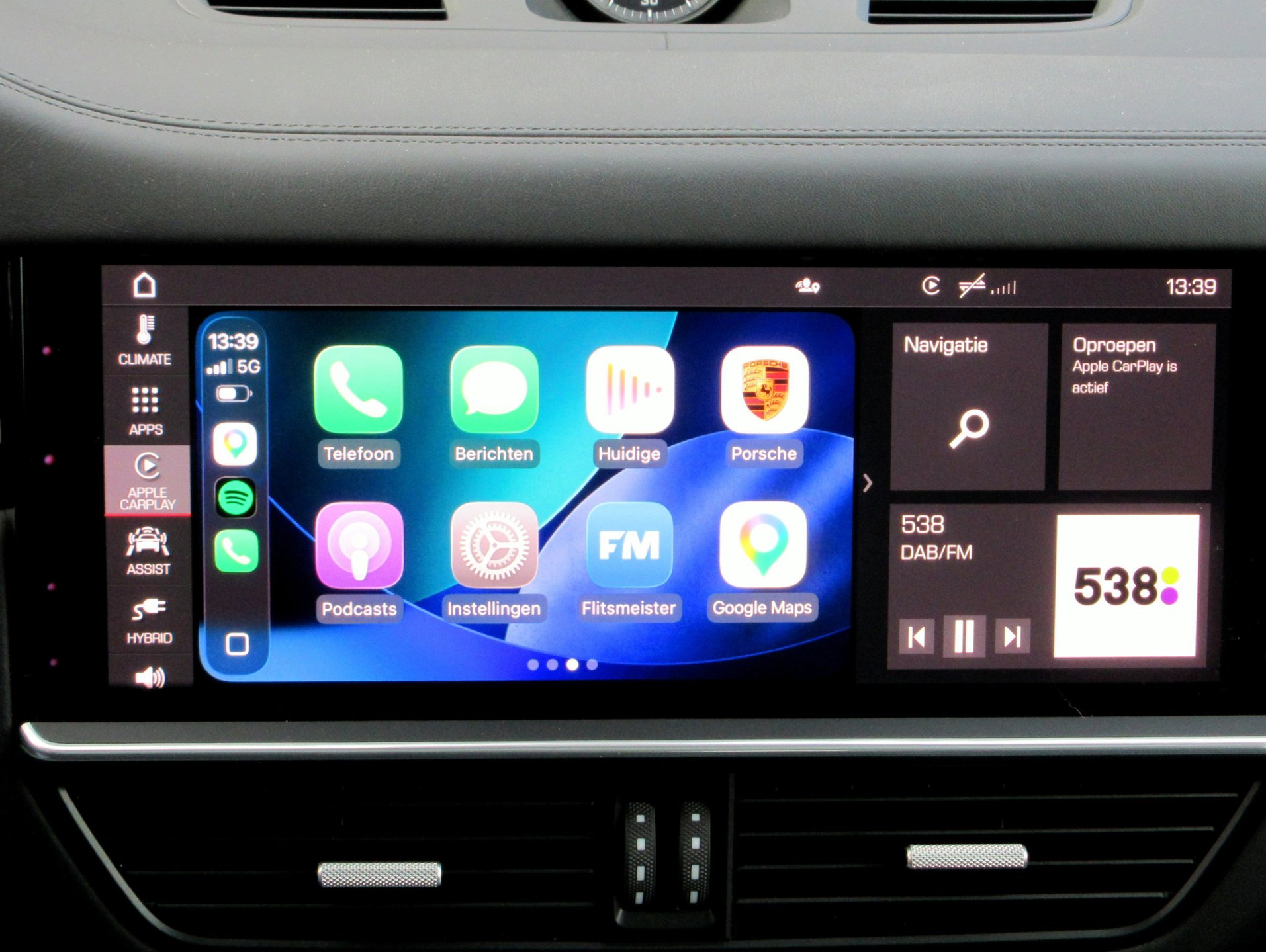 Foto van Porsche Cayenne E-hybrid