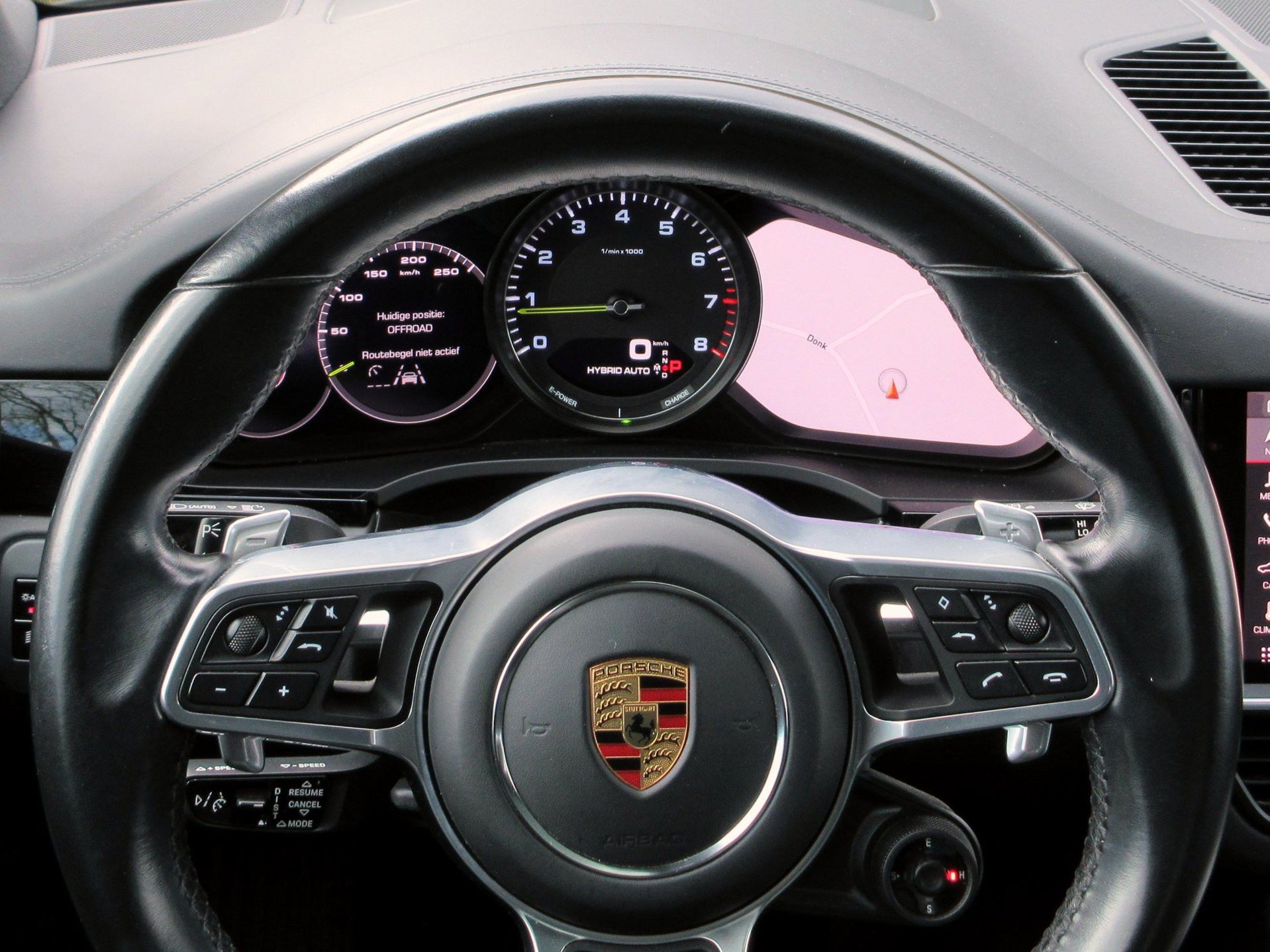 Foto van Porsche Cayenne E-hybrid