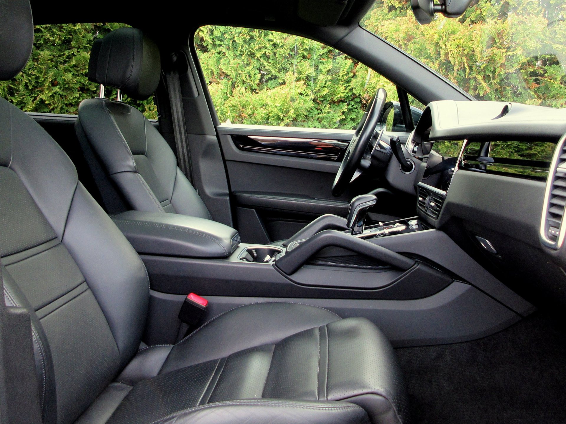 Foto van Porsche Cayenne E-hybrid