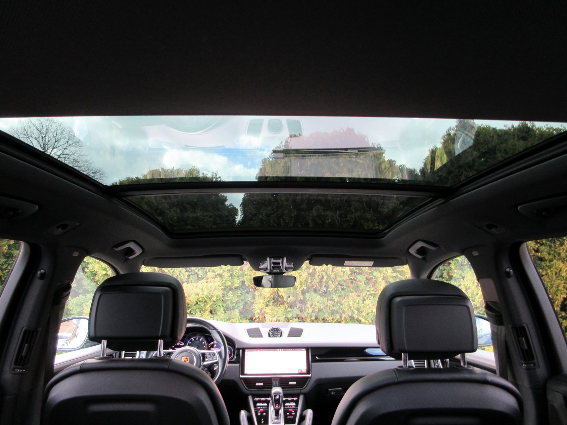Foto van Porsche Cayenne E-hybrid