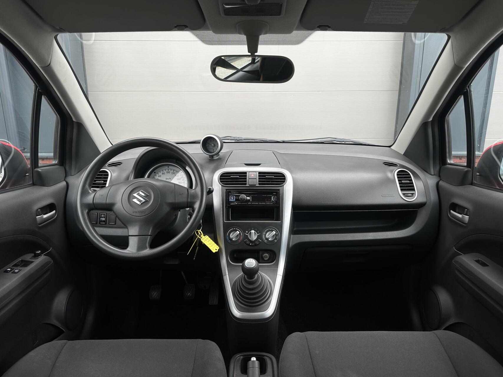 Foto van Suzuki Splash
