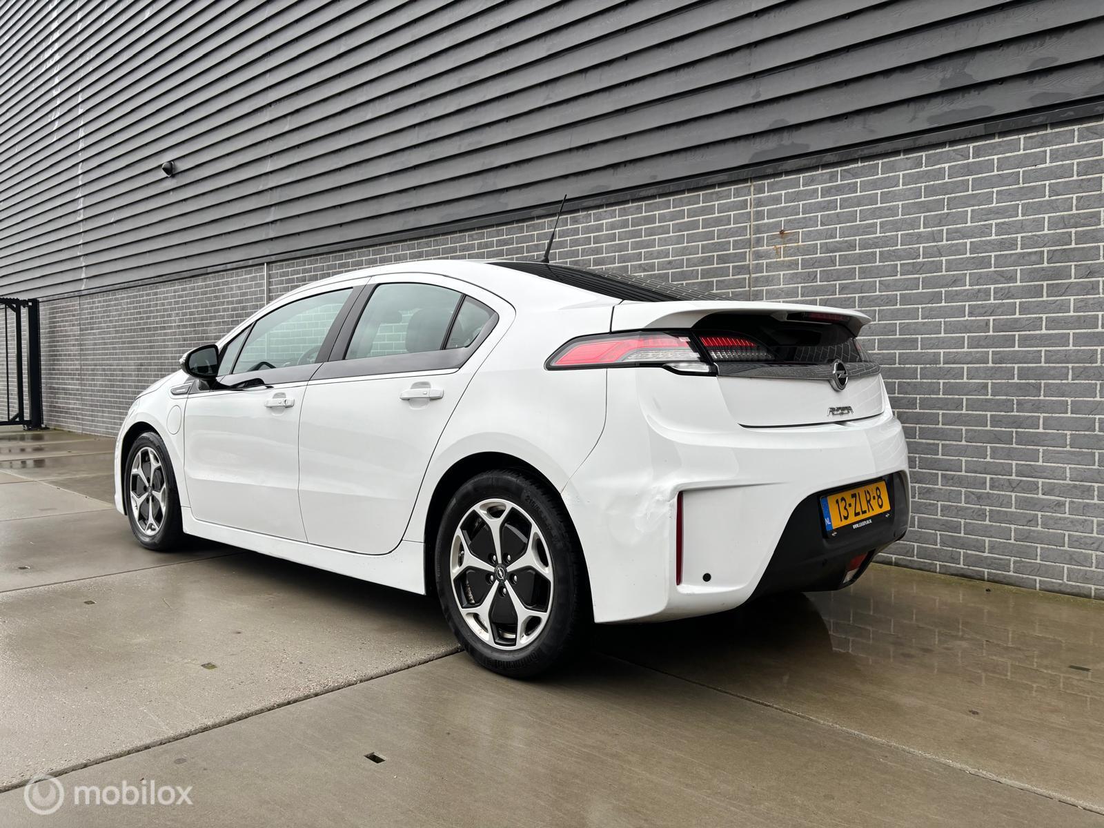 Foto van Opel Ampera