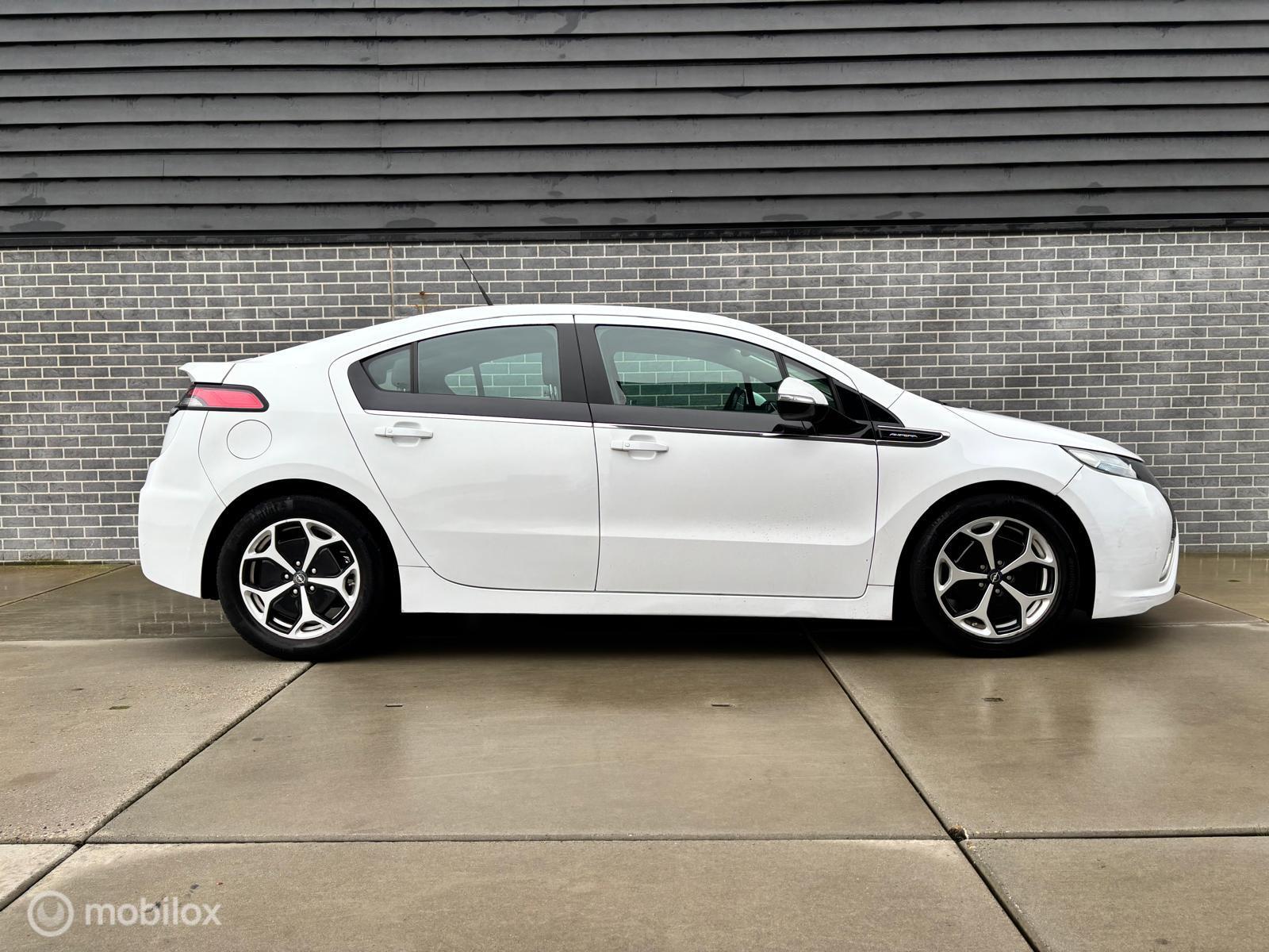Foto van Opel Ampera