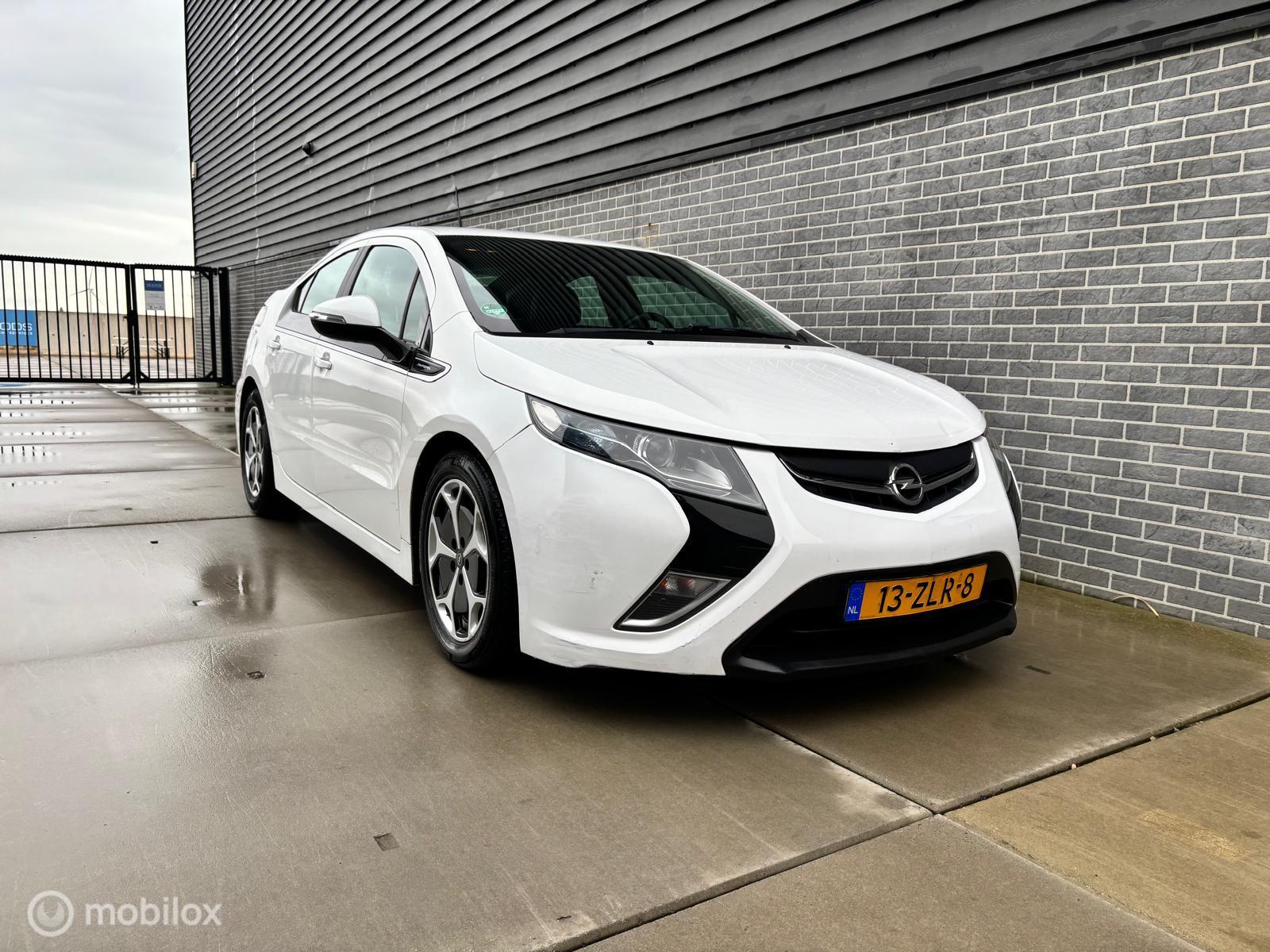Foto van Opel Ampera