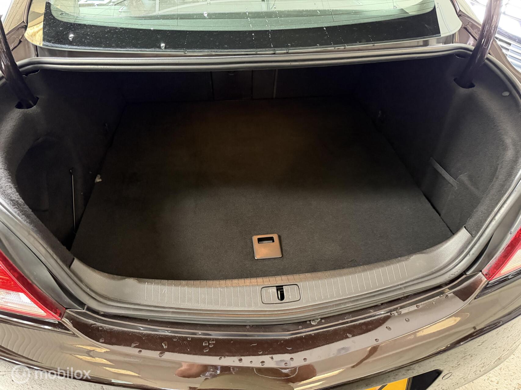 Foto van Opel Insignia Limousine NB