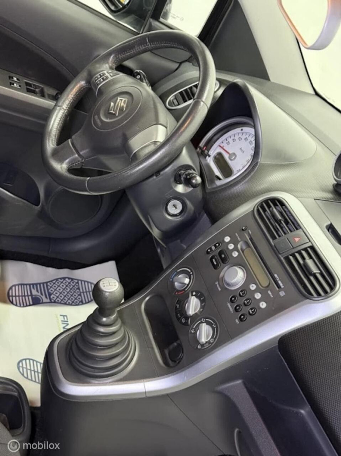 Foto van Suzuki Splash