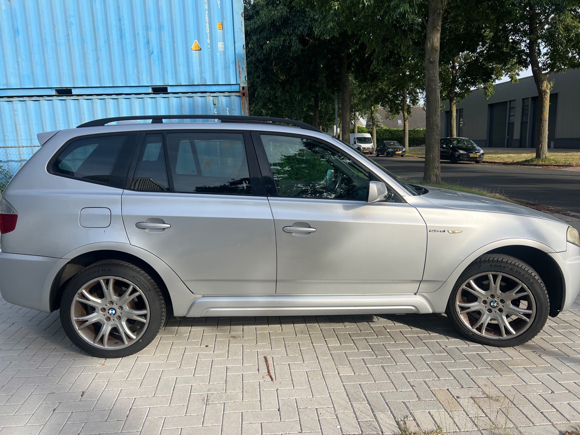 Foto van BMW X3 2.5si
