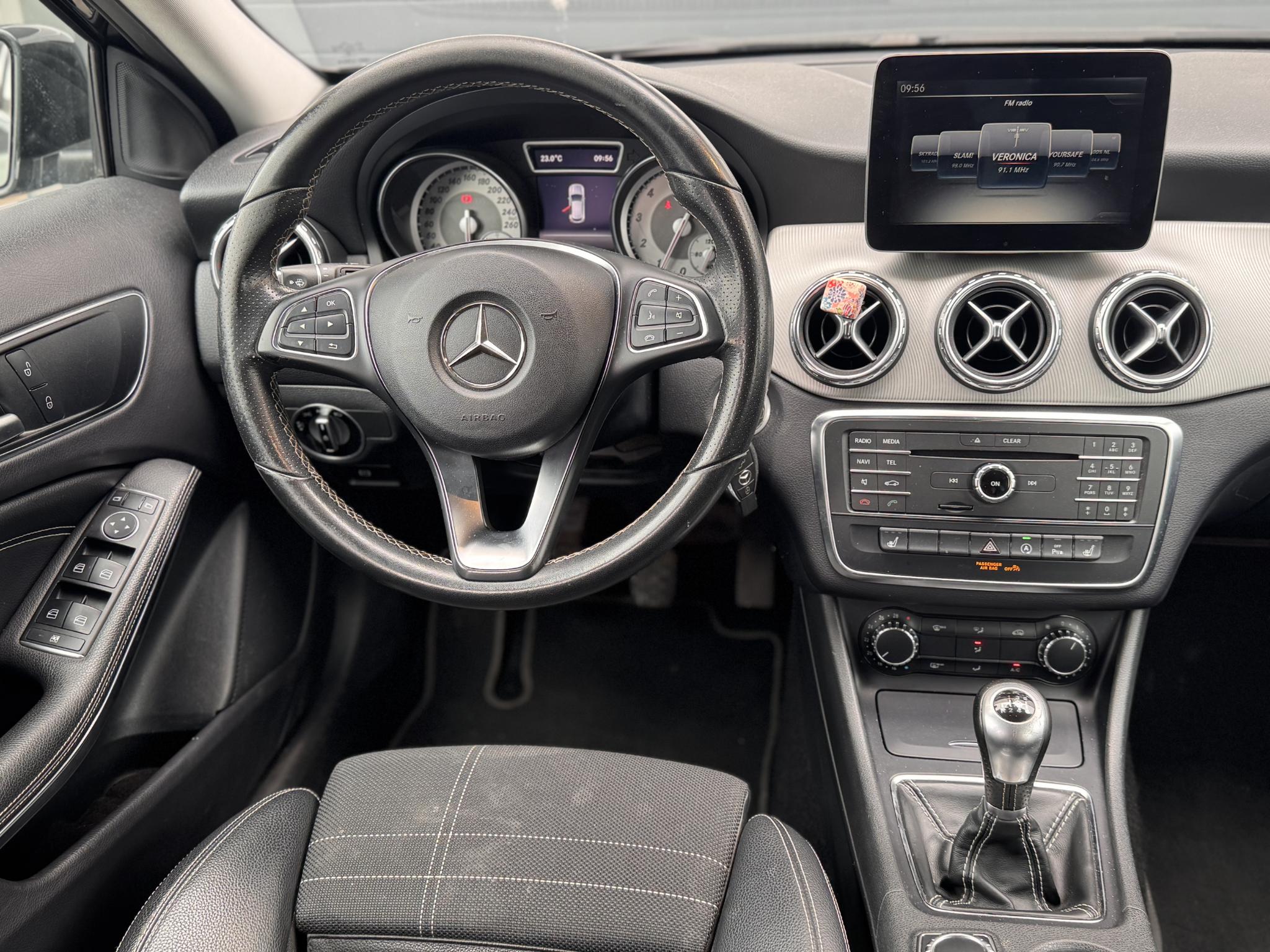 Foto van Mercedes-Benz Gla 180