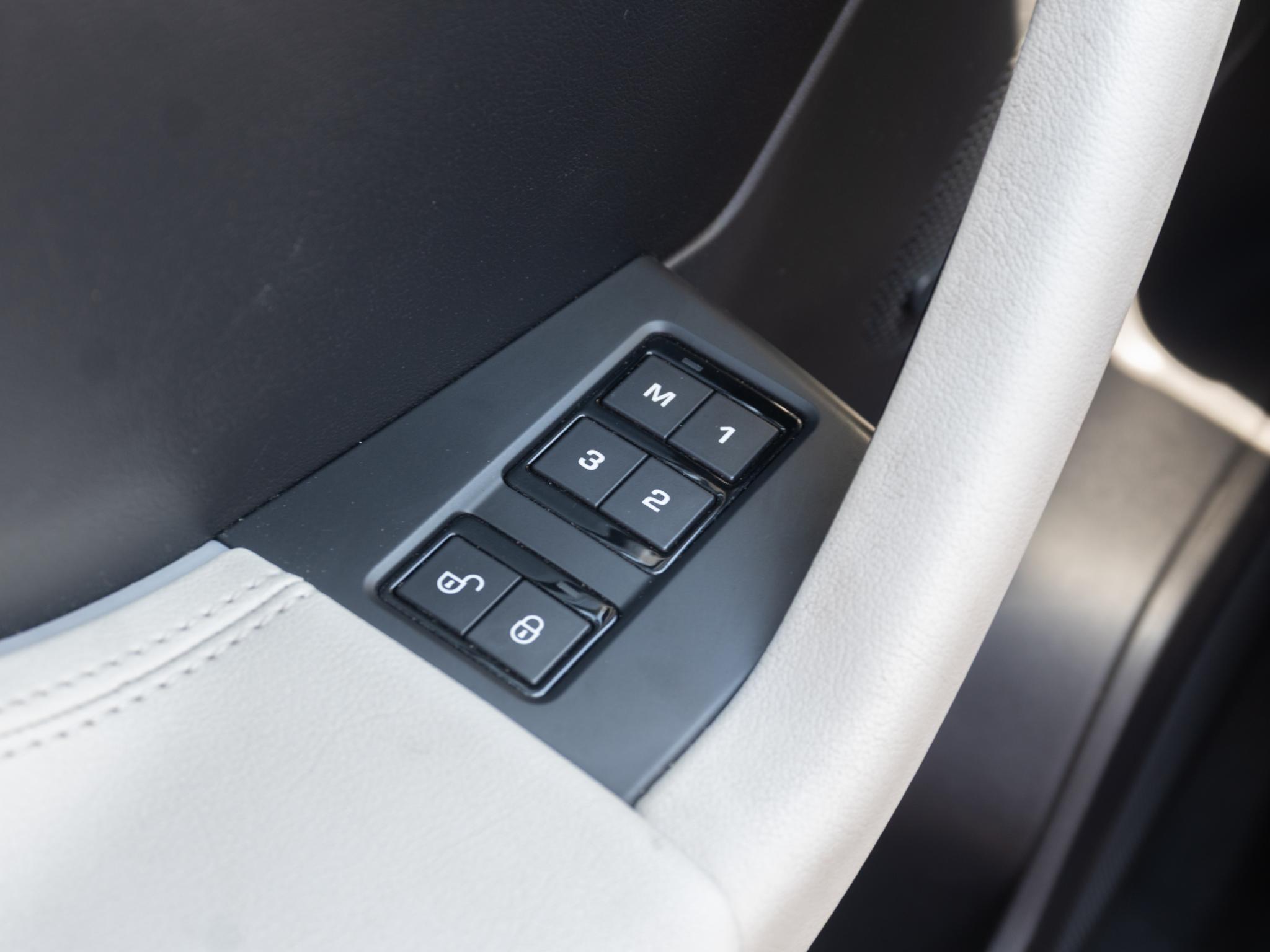 Foto van Jaguar Jaguar F-pace
