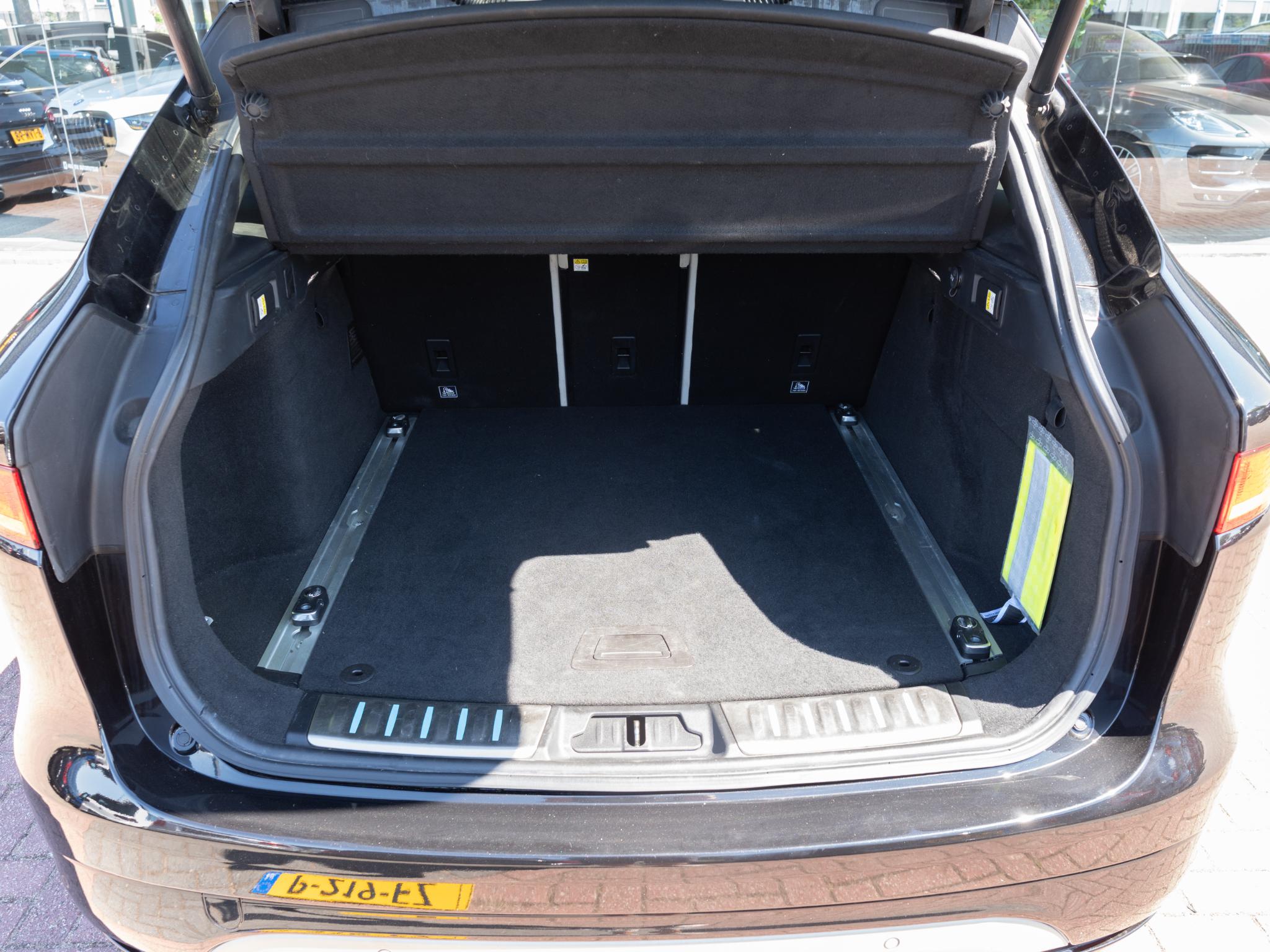 Foto van Jaguar Jaguar F-pace
