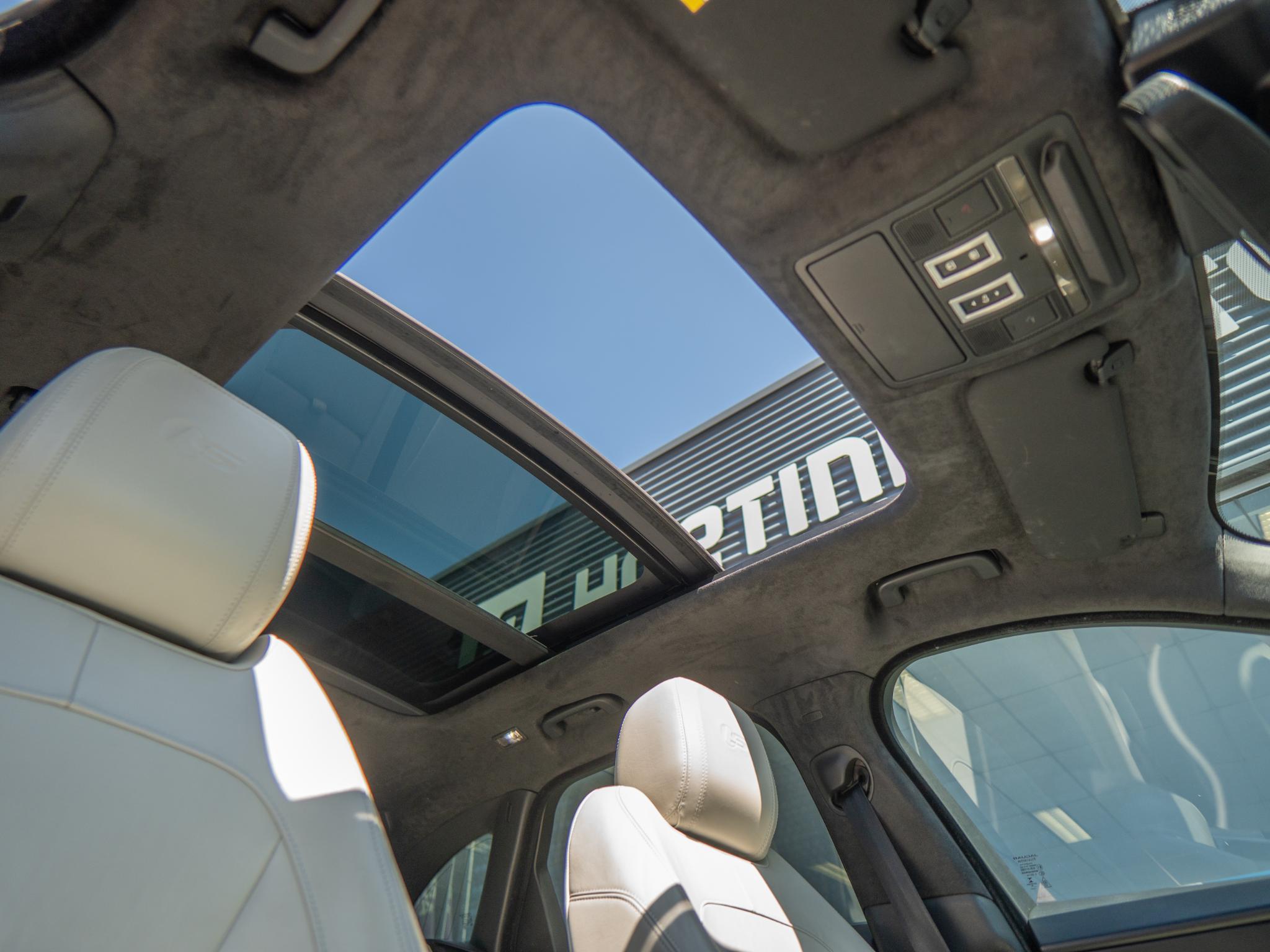 Foto van Jaguar Jaguar F-pace