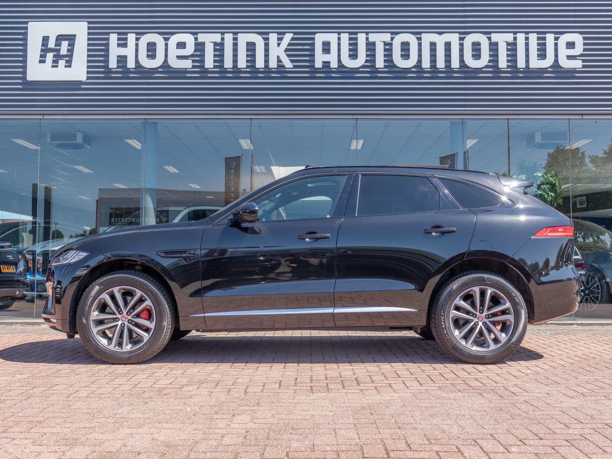 Foto van Jaguar Jaguar F-pace