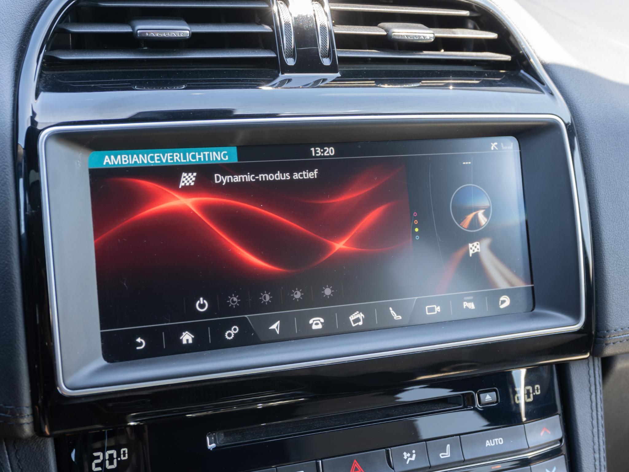Foto van Jaguar Jaguar F-pace