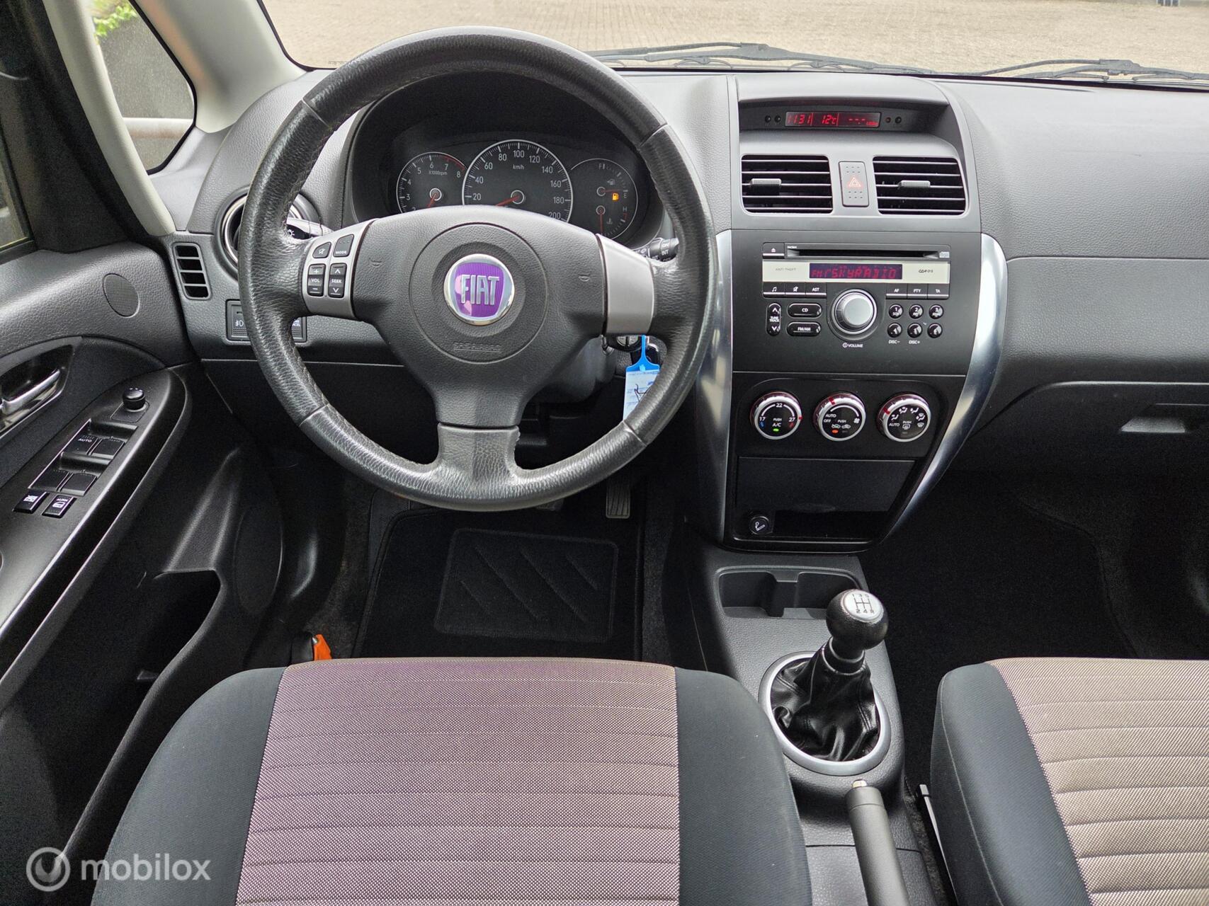 Foto van Fiat Fiat Sedici